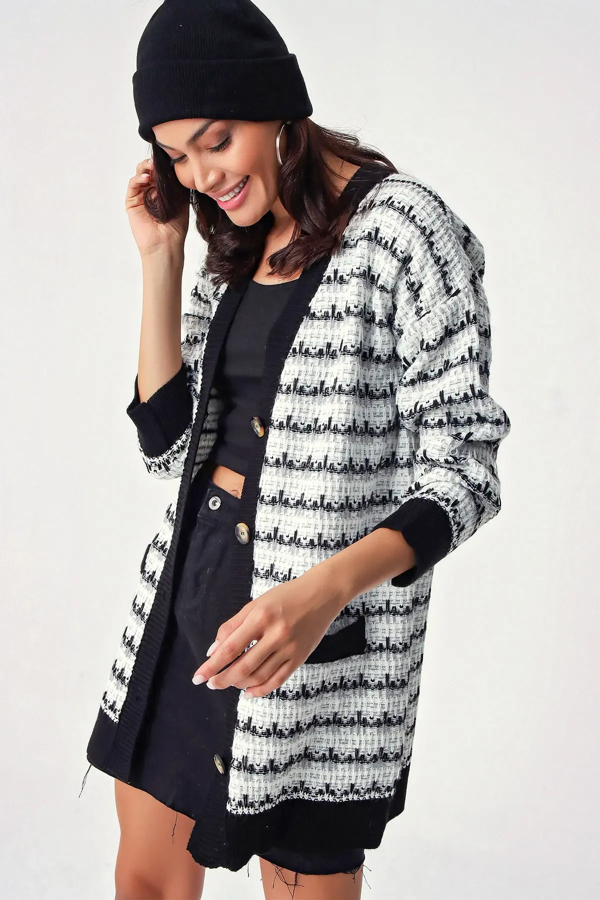 10298 Tüvil Görünümlü Triko Hırka - Beyaz