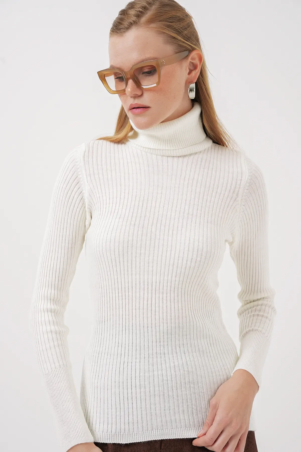 10311 Balıkçı Yaka Triko Kazak - Beyaz