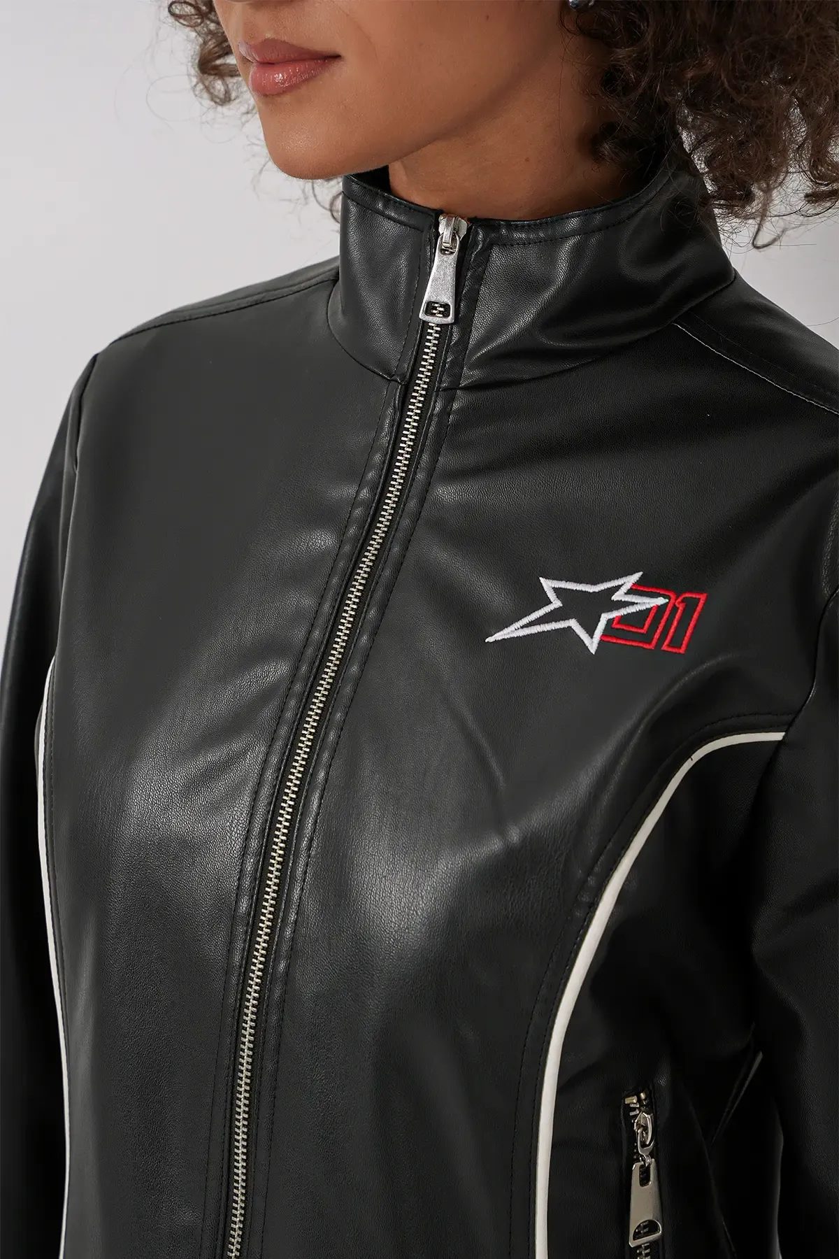 1041 Dik Yaka Suni Deri Ceket - Siyah