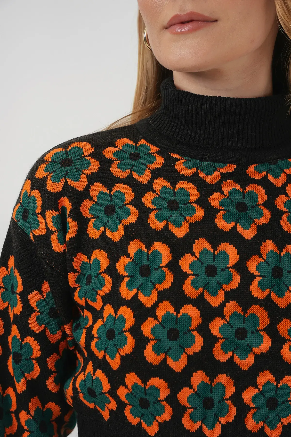 15801 Boğazlı Desenli Crop Kazak - Oranje