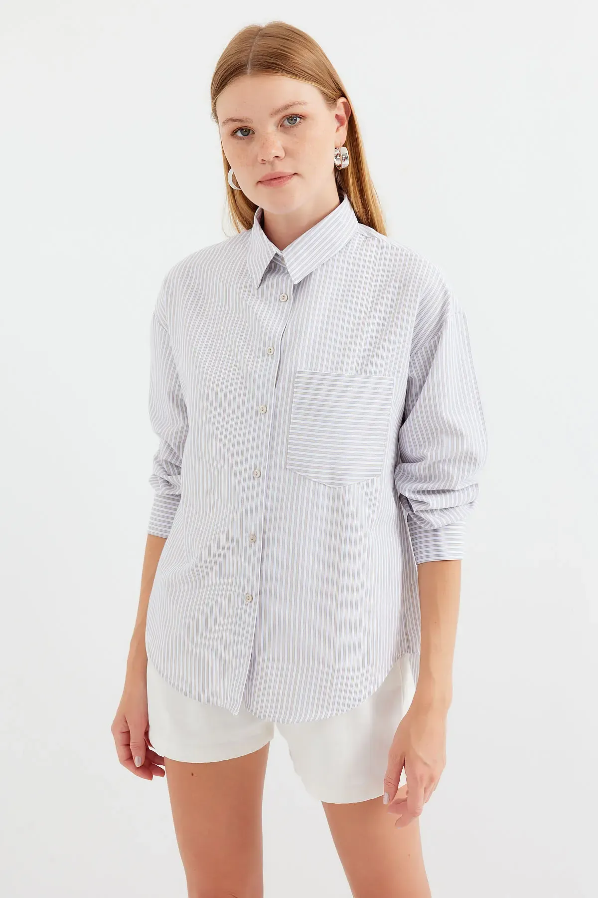 20212 Tek Cepli Çizgili Oversize Gömlek - Bej