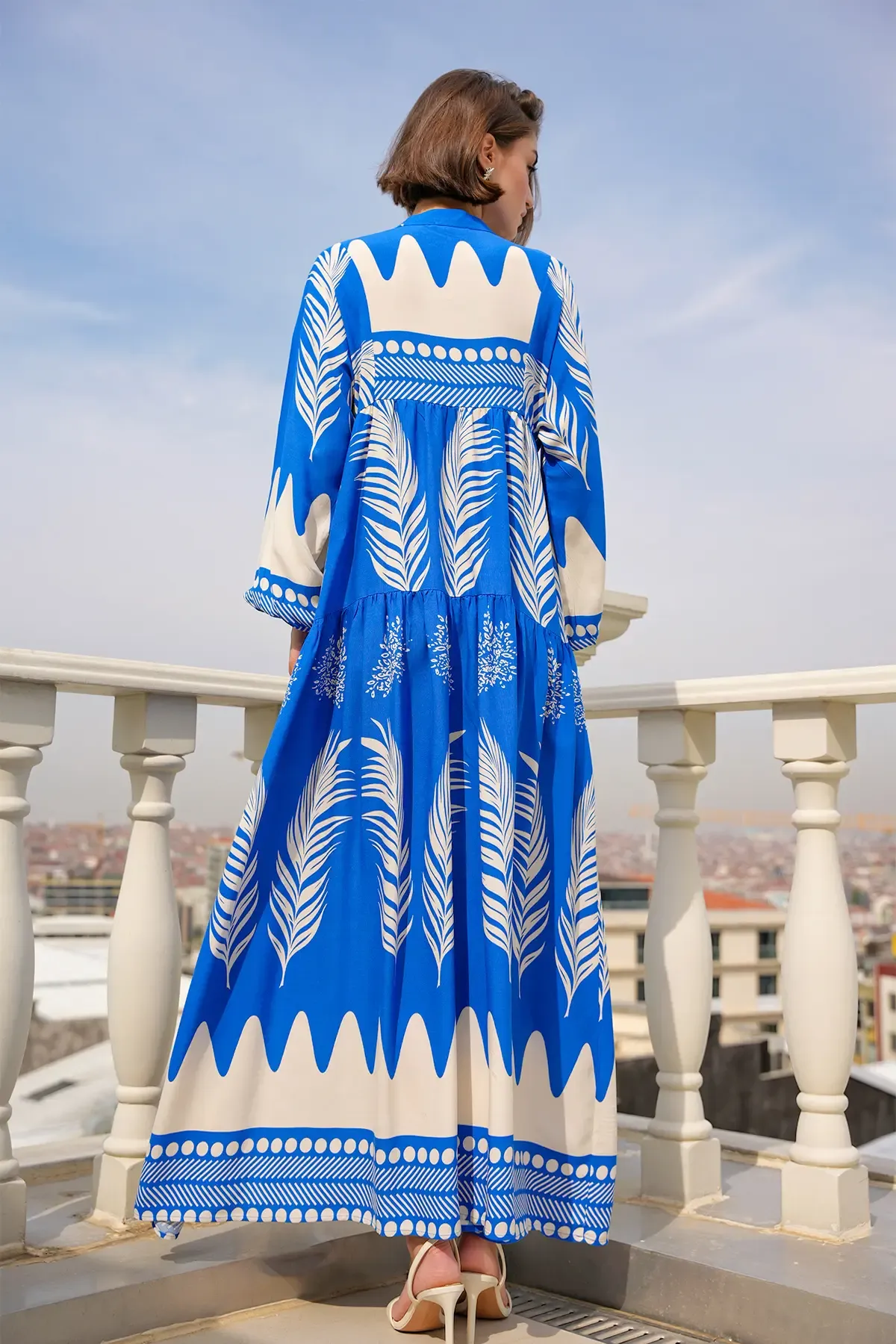 2423 Otantik Desenli Tesettür Elbise - M. Saks
