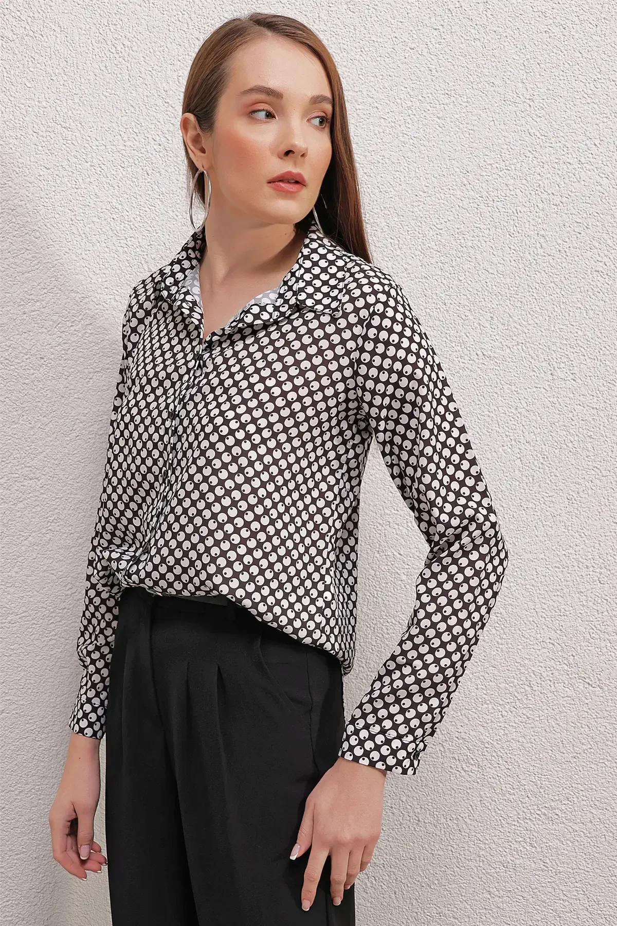 3964 Hafif Dökümlü Saten Gömlek - Y.Beyaz