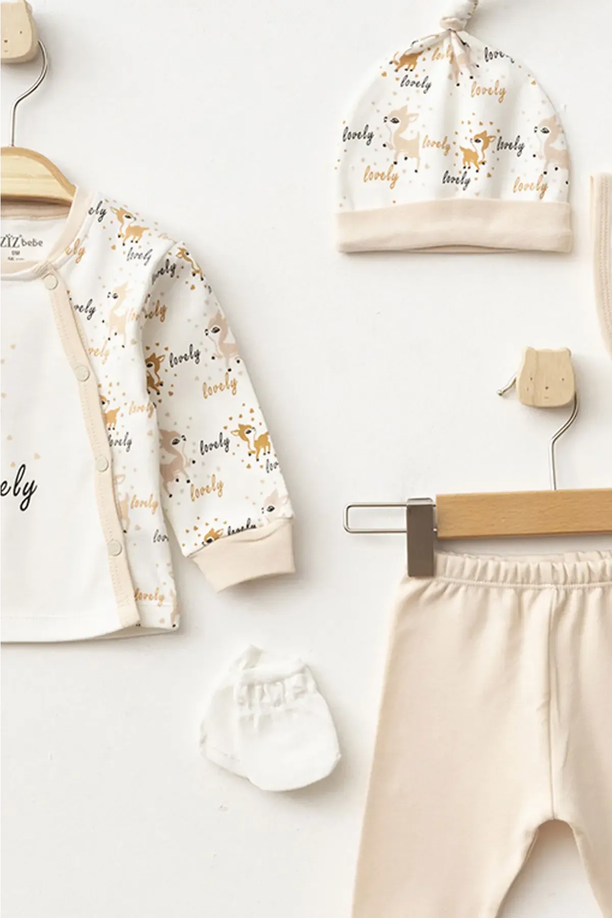 Aziz Bebe Kız Bebek Animal Desenli % 100 Pamuk 5  Li Hastane Çıkış Seti 0 Ay - 3 Ay