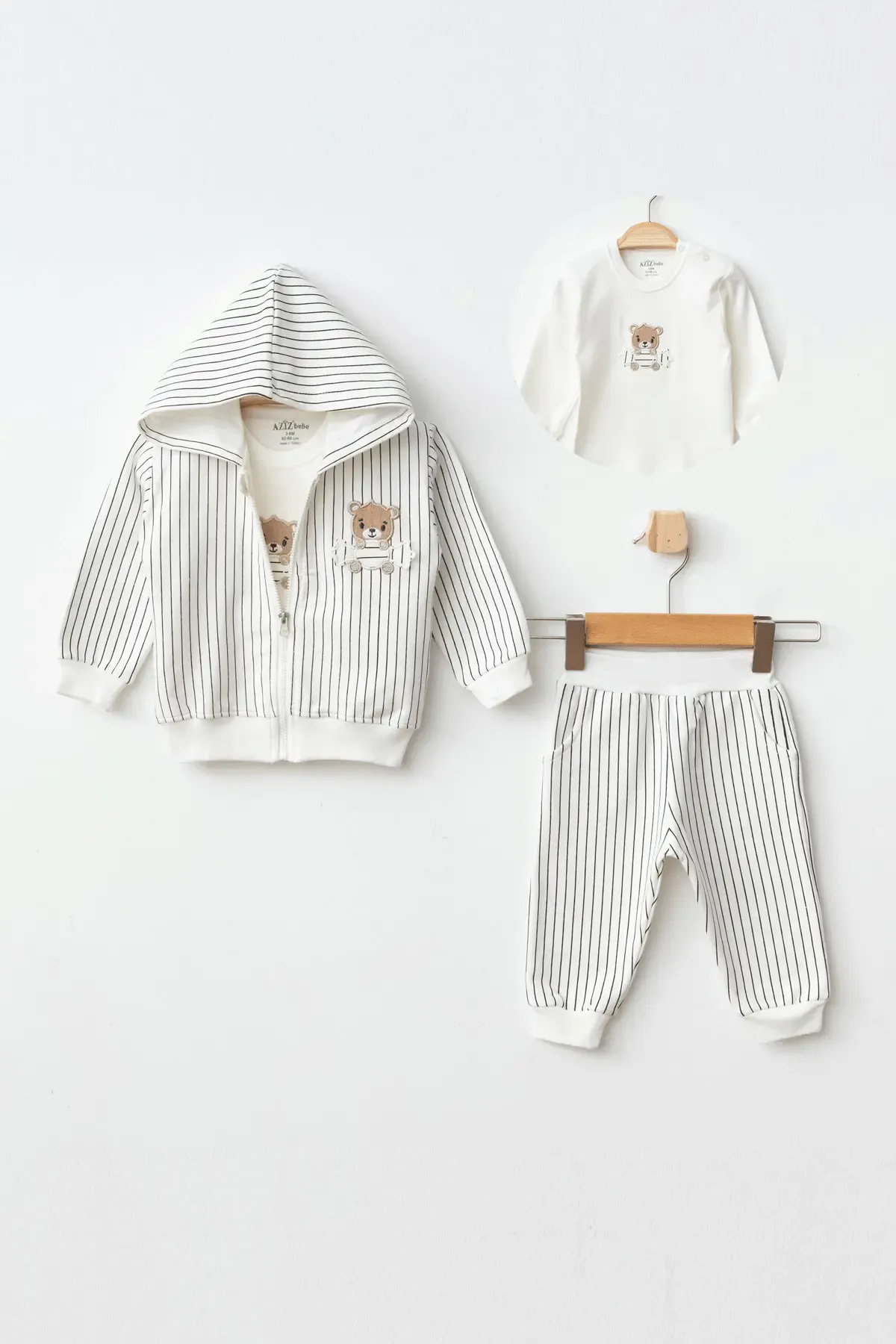 Erkek Bebek Ayı Nakışlı Sweatshirt Pantolon T-shirt 3  lü Alt Üst Bebek Takımı 3Ay-36Ay