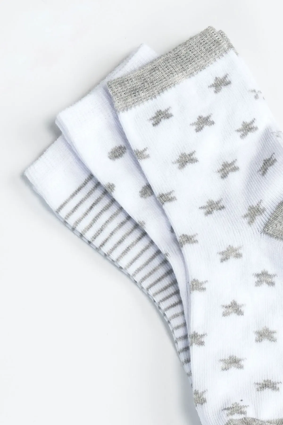 Erkek Çocuk Dikişsiz 3  lü Soket Çorap 3 Yaş - 6 yaş