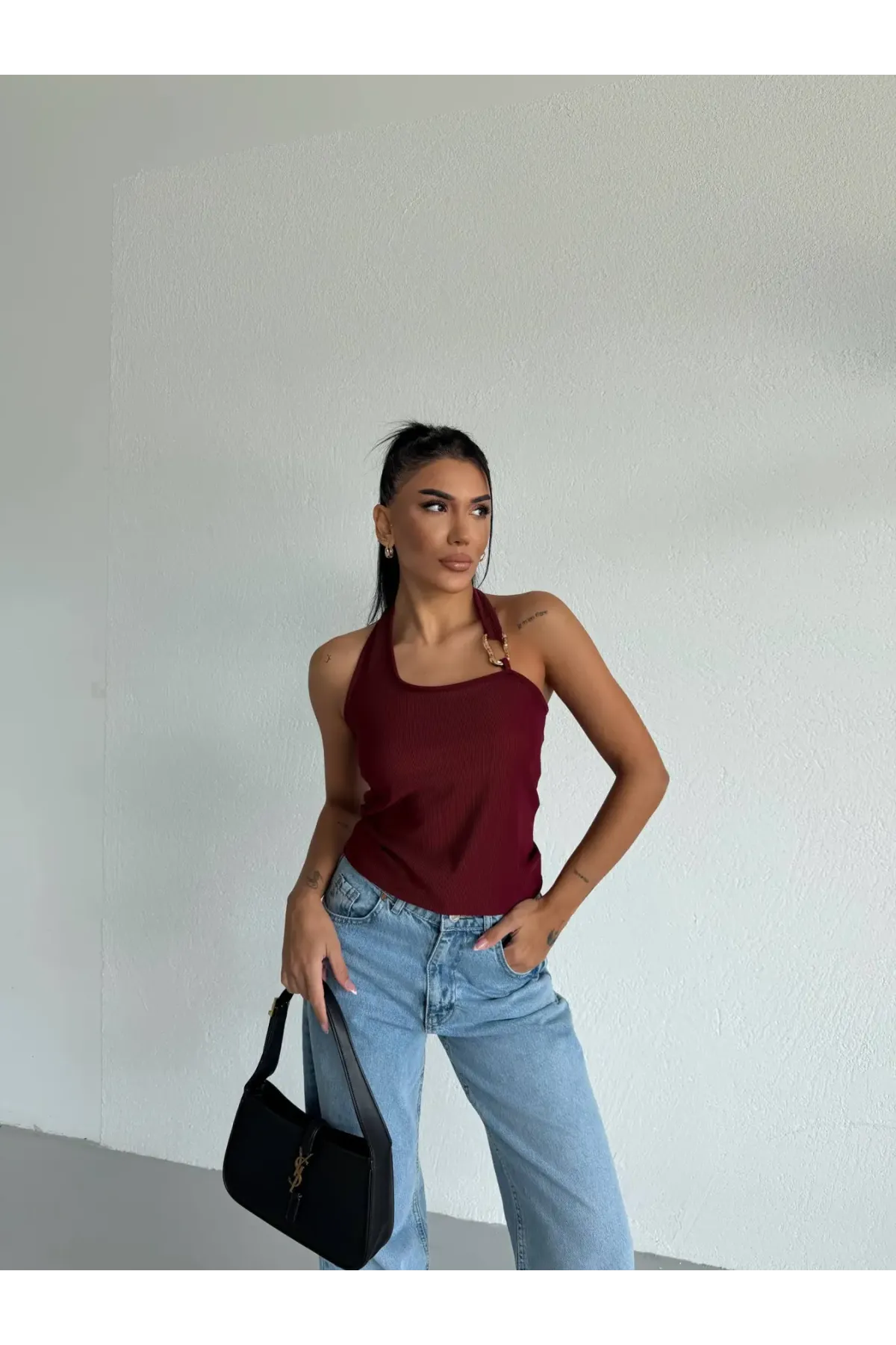 Kadın Bordo Ottoman Kumaş Halter Yaka Toka Detay Bluz HZL26W-FRY123321