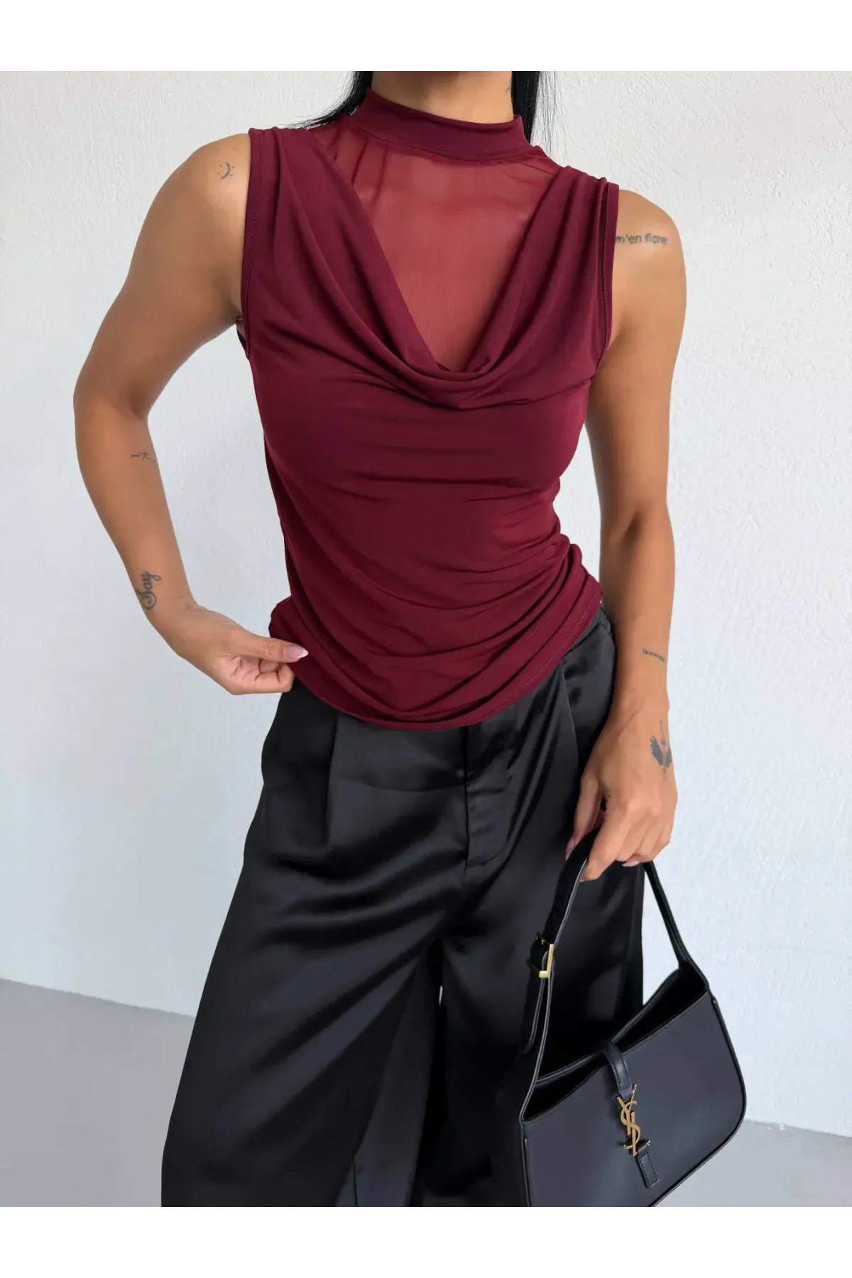 Kadın Bordo Tül Detay Degaje Yaka Yanlardan Drapeli Sandy Bluz HZL26S-FRY123791