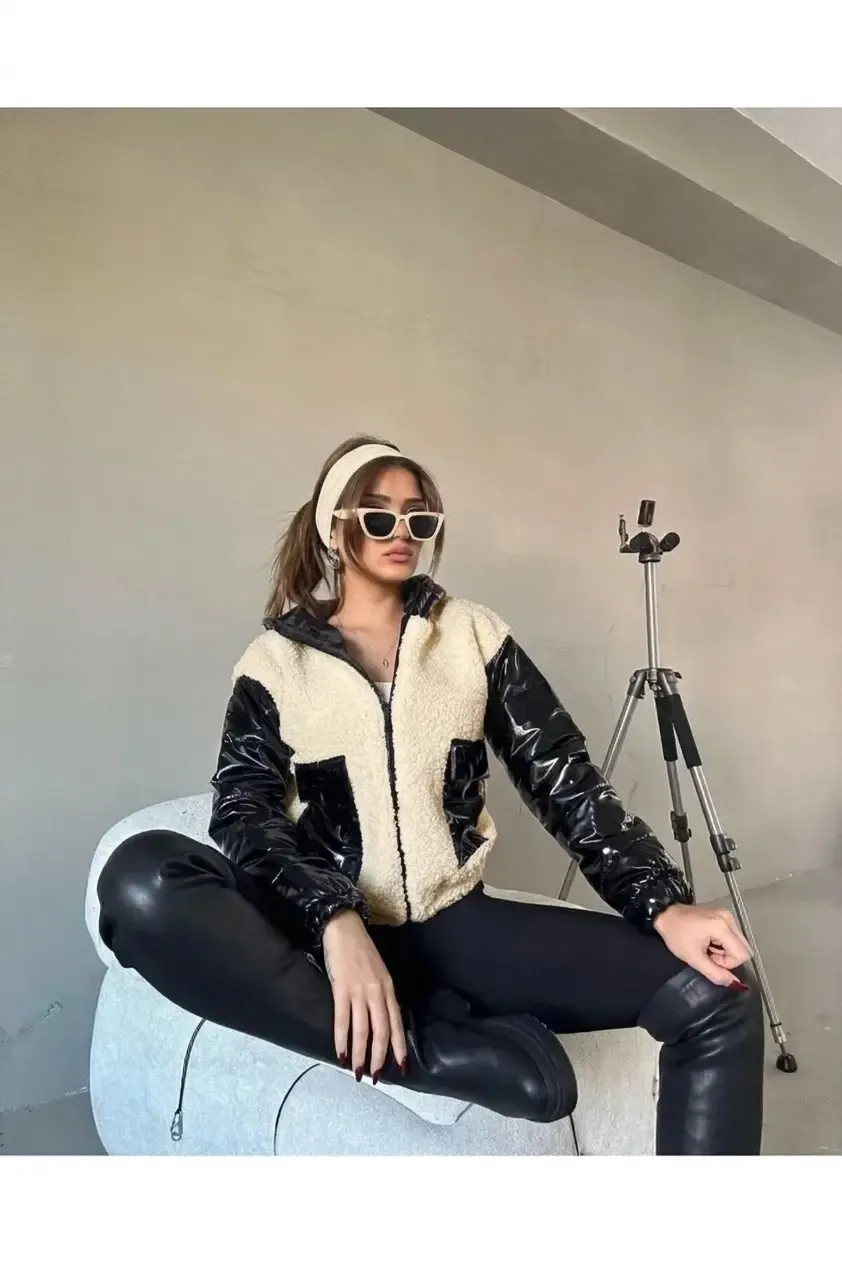 Kadın Krem Siyah Rugan  İçi Astarlı Beli Lastikli Kapüşonlu Crop Peluş Mont HZL24W-BRC144441