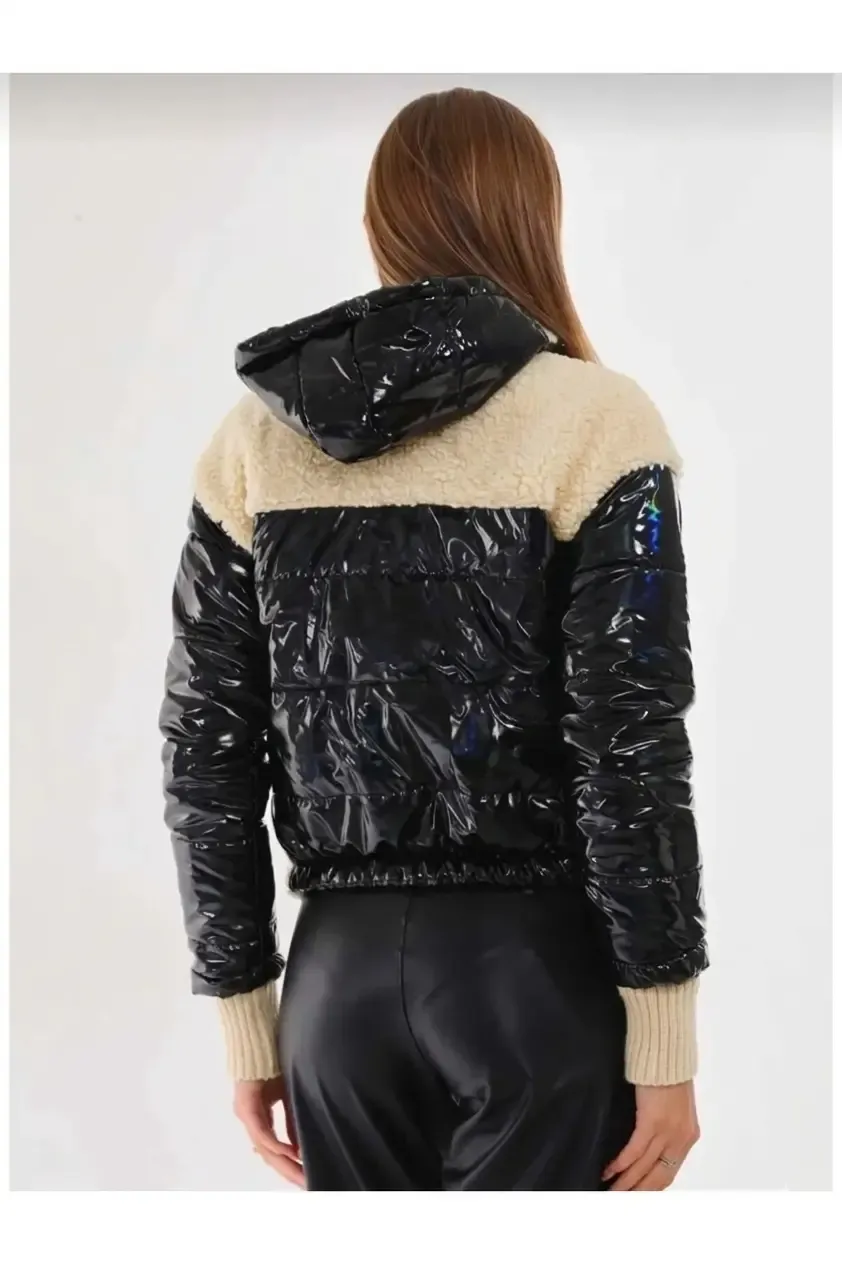 Kadın Krem Siyah Rugan  İçi Astarlı Beli Lastikli Kapüşonlu Crop Peluş Mont HZL24W-BRC144441