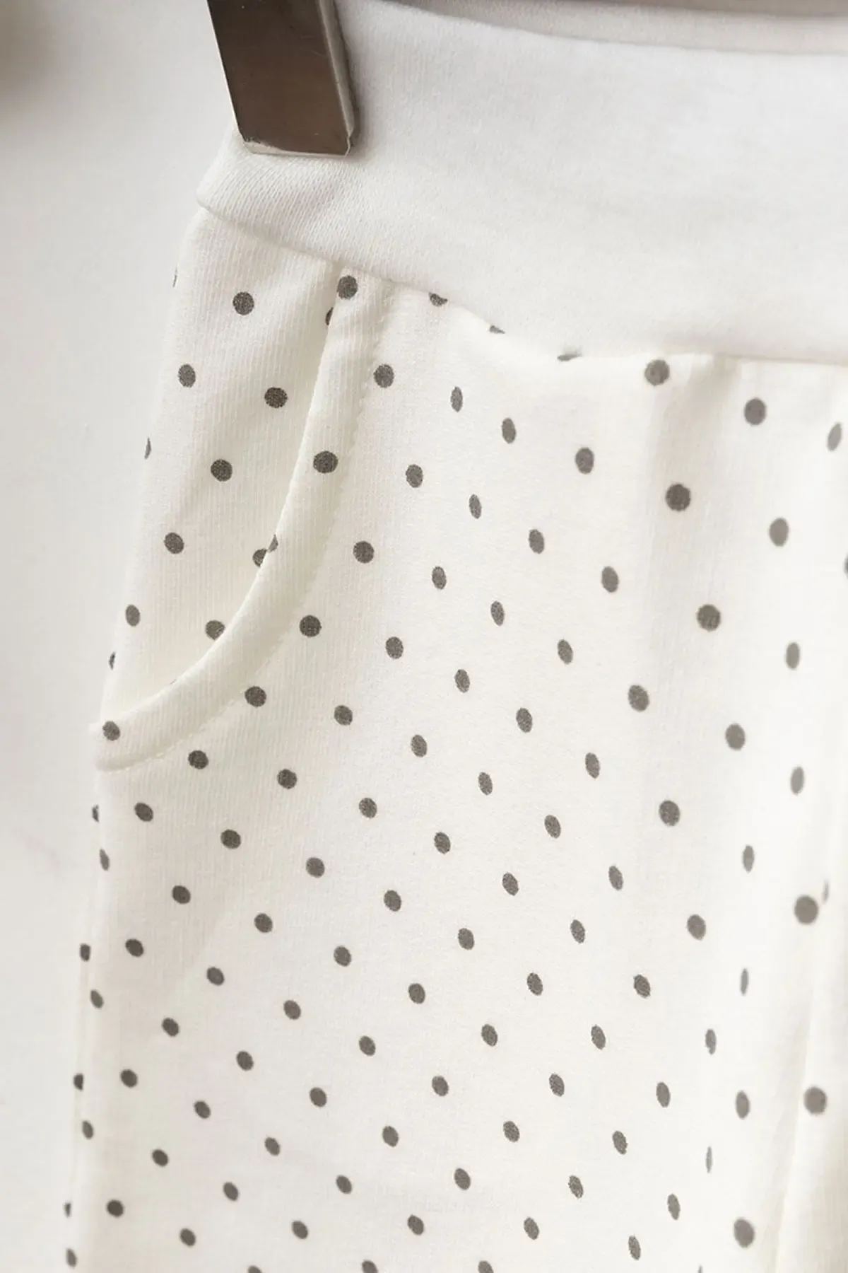 Kız Bebek Tavşan Nakışlı Sweatshirt Pantolon 2  li Alt Üst Bebek Takımı 3 Ay - 18 Ay