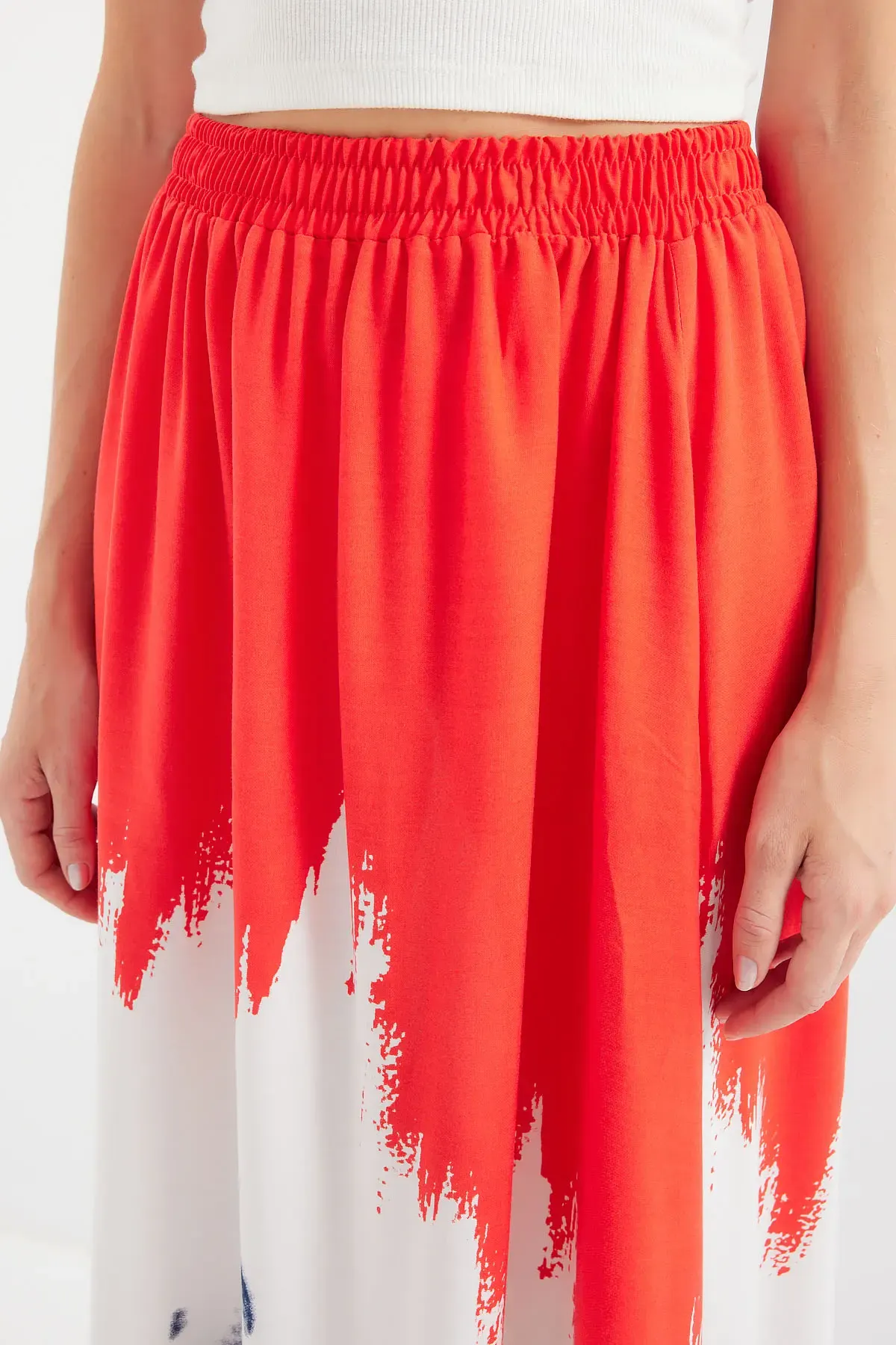 8025 Desenli Uzun Viskon Etek - Kırmızı