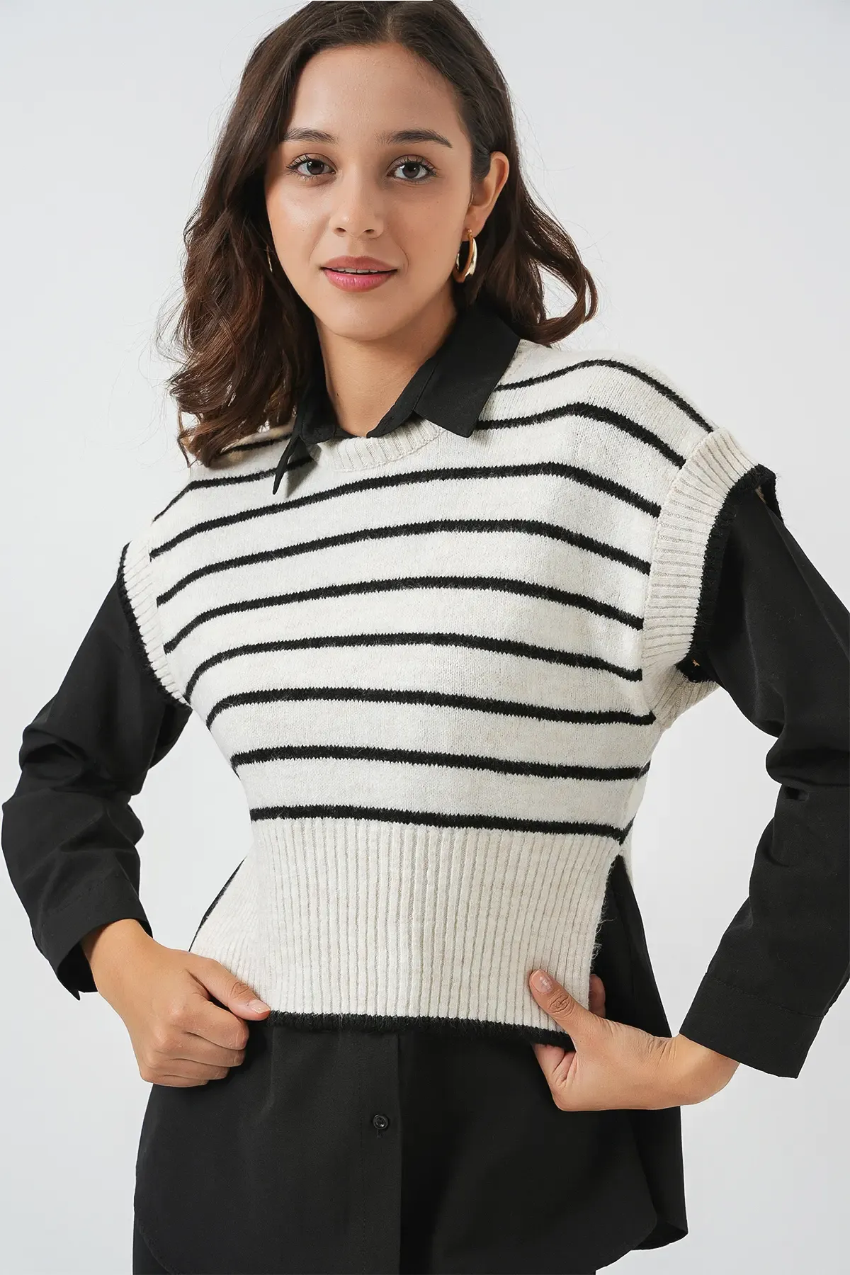 Kadın Çizgili Triko Süveter 15926 - Ekru