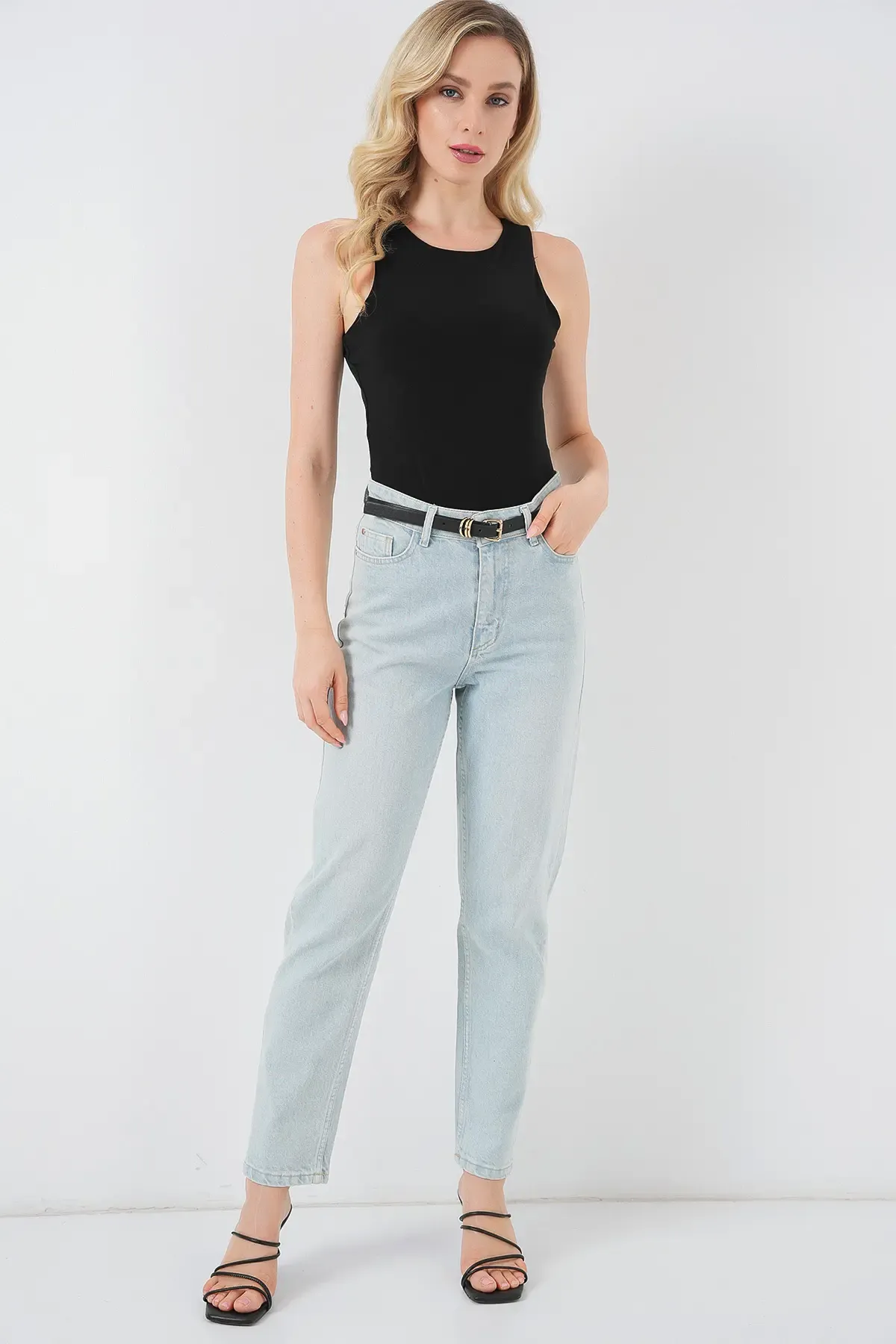 Kadın Halter Yaka Çıtçıtlı Body 972 - Siyah