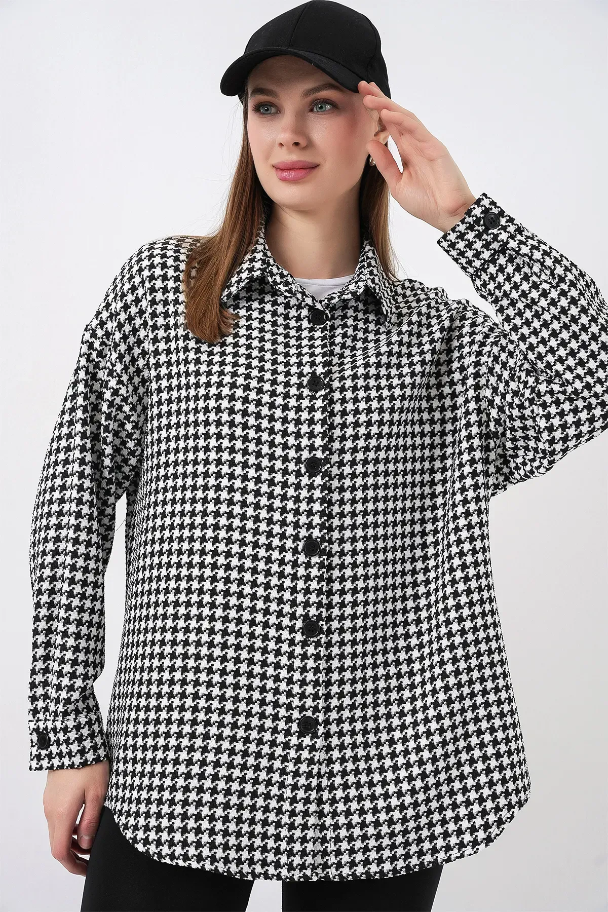 Kadın Kazayağı Desen Oversize Gömlek 3854 - Siyah - Beyaz