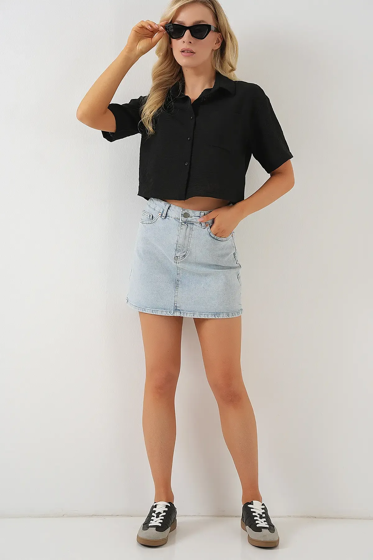 Kadın Kısa Kol Crop Gömlek 20341 - Siyah