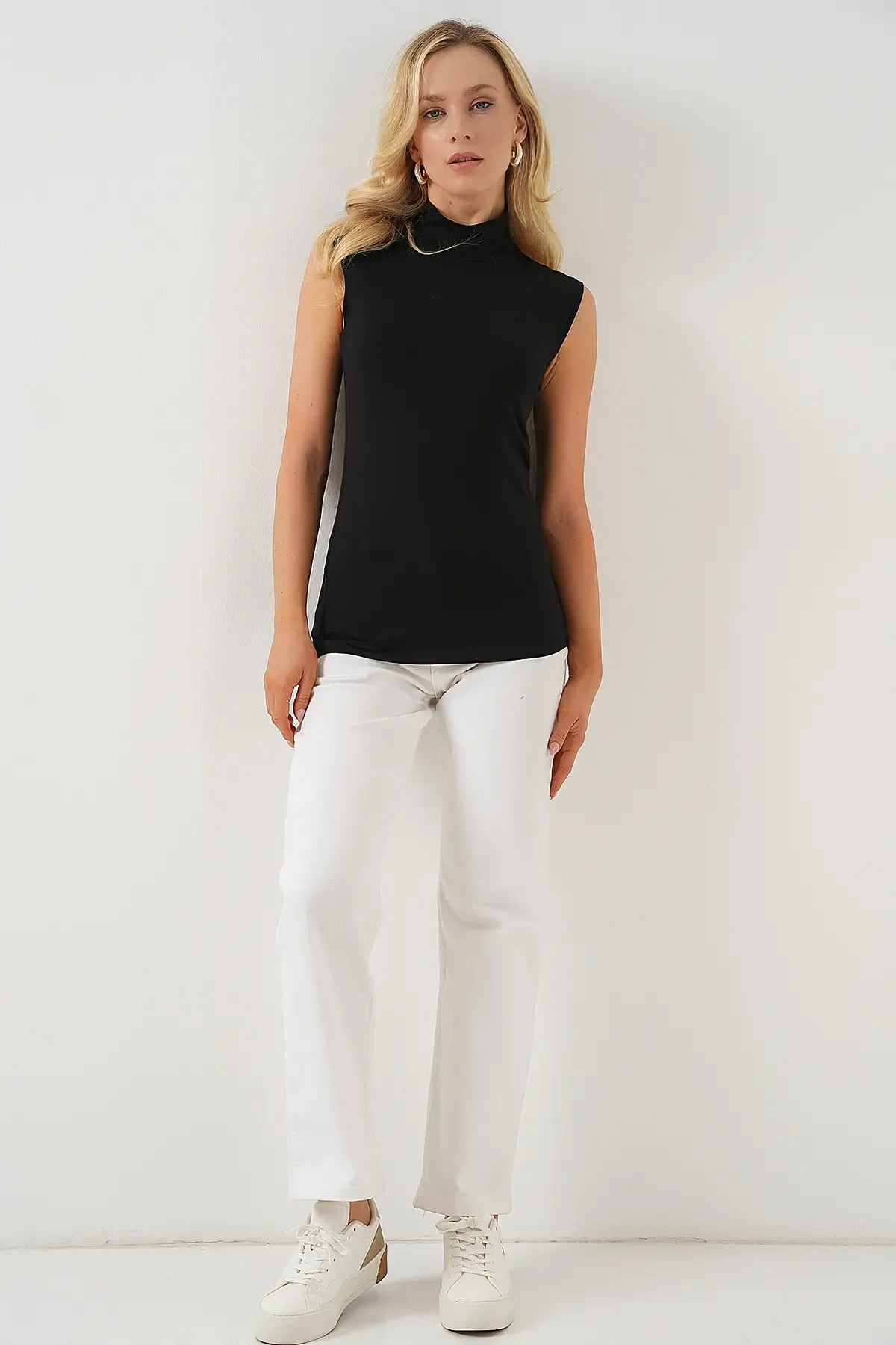 Kadın Kolsuz Body 4348 - Siyah