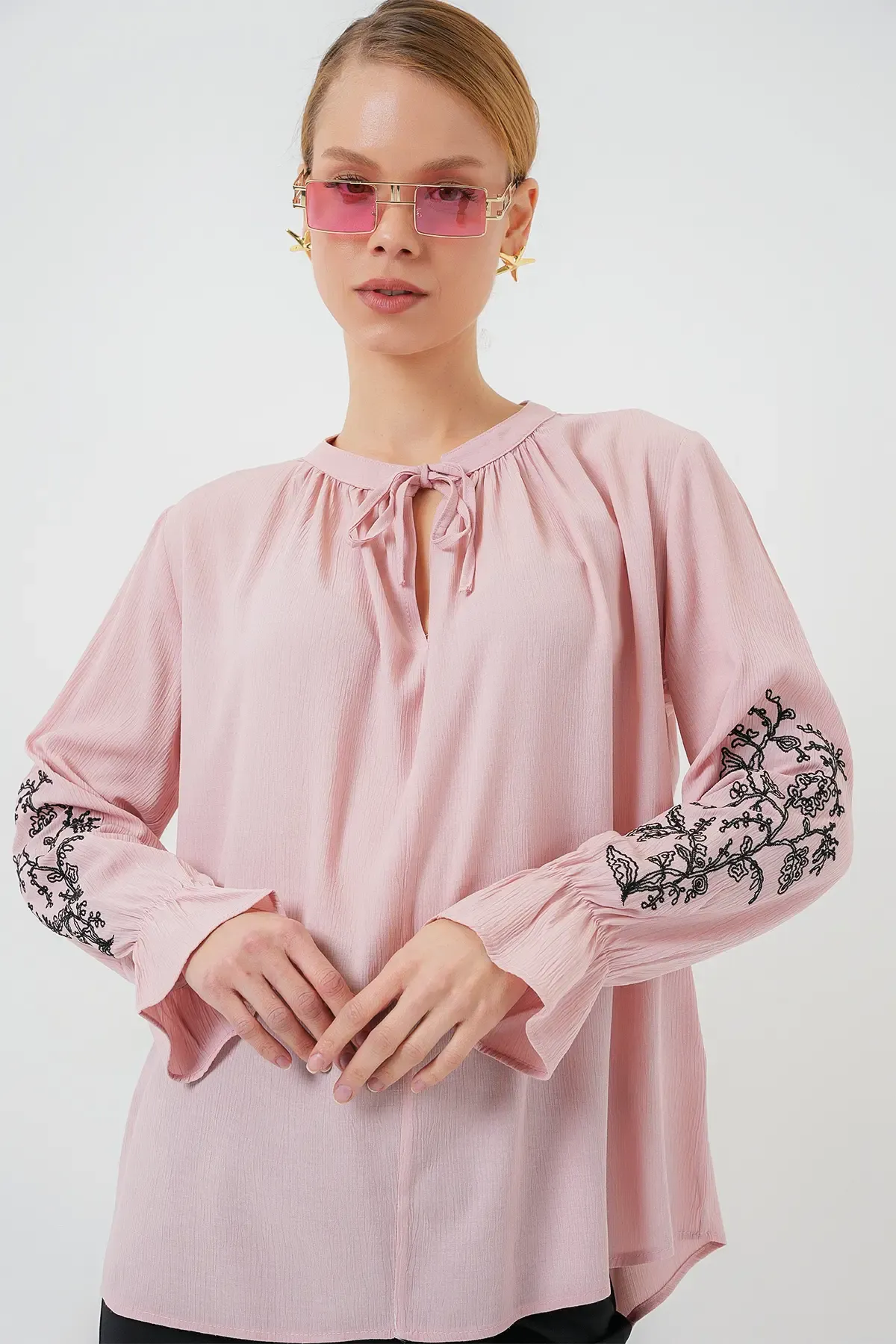 Kadın Nakışlı Örme Bluz 941 - Pudra