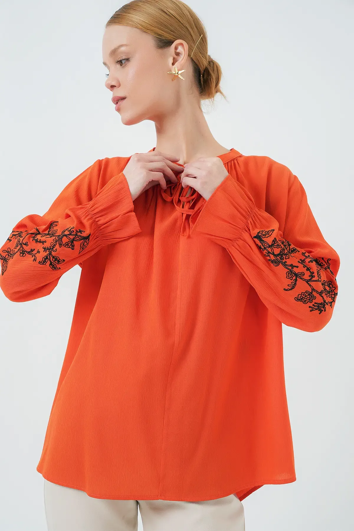 Kadın Nakışlı Örme Bluz 941 - Turuncu