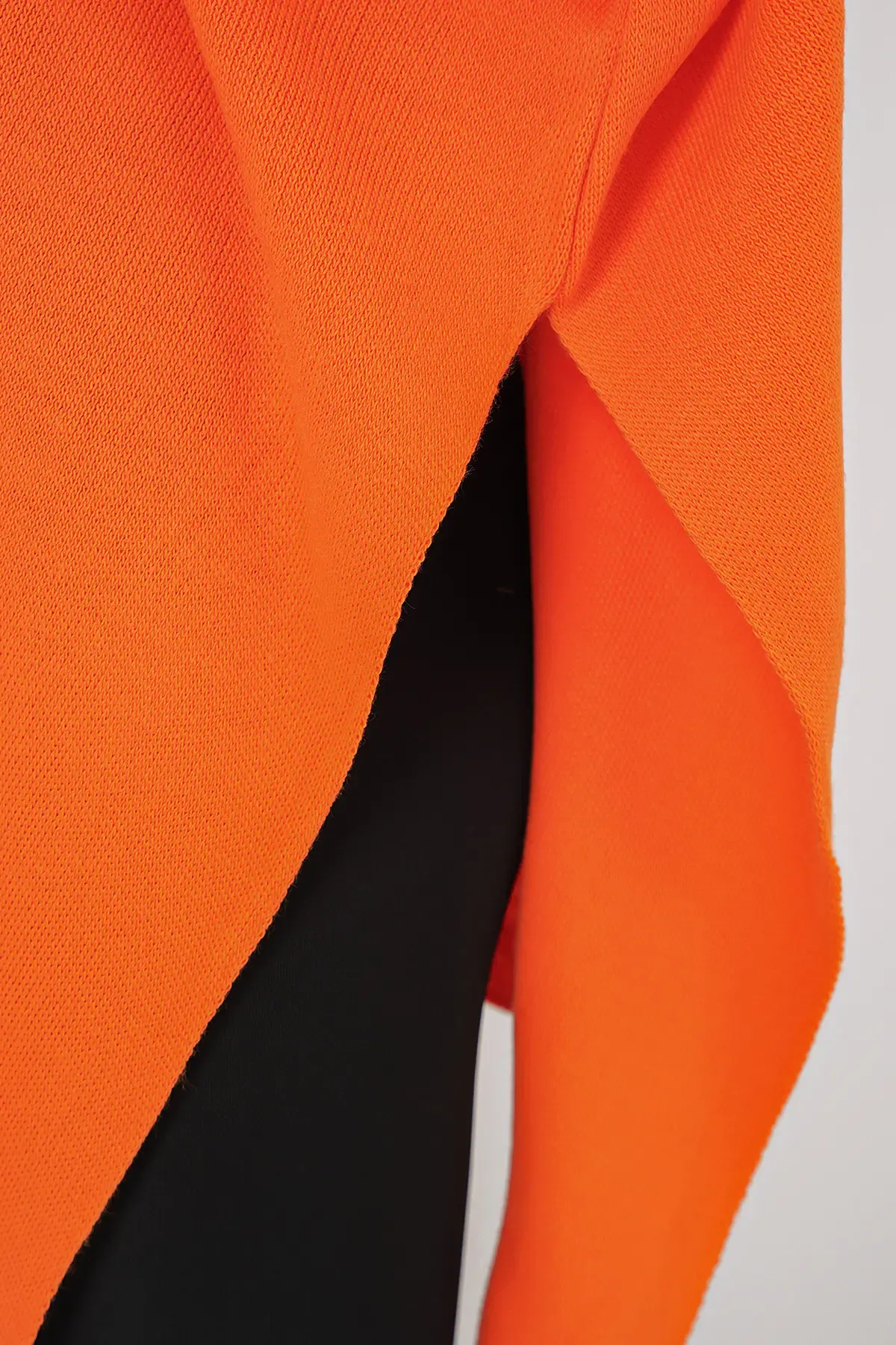 15783 Yırtmaçlı Panço Kazak - Turuncu