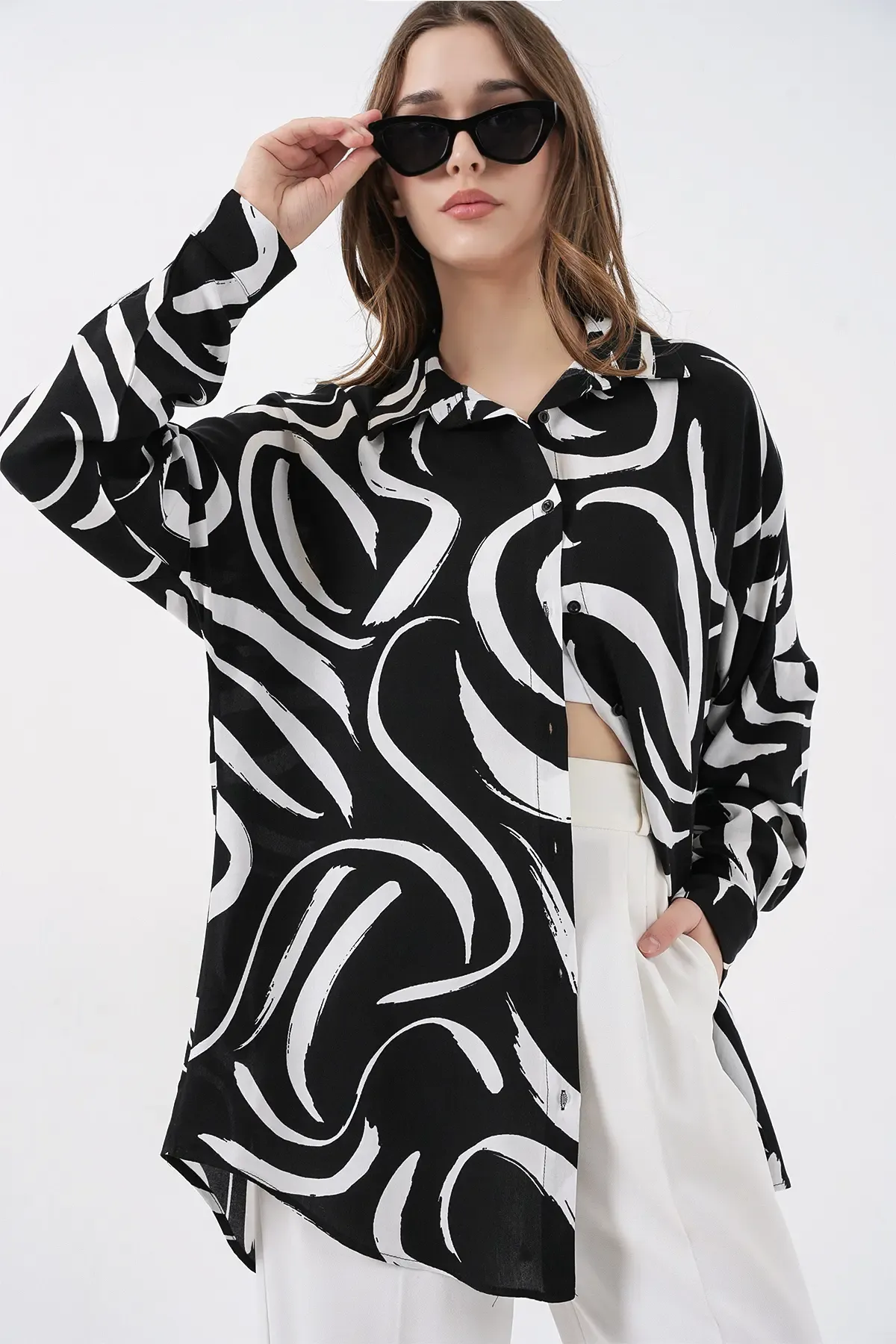 3721 Grafik Desenli Gömlek - F. Siyah