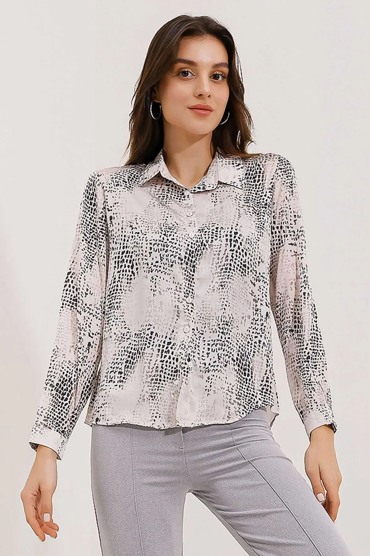 3964 Hafif Dökümlü Saten Gömlek - A.Gri