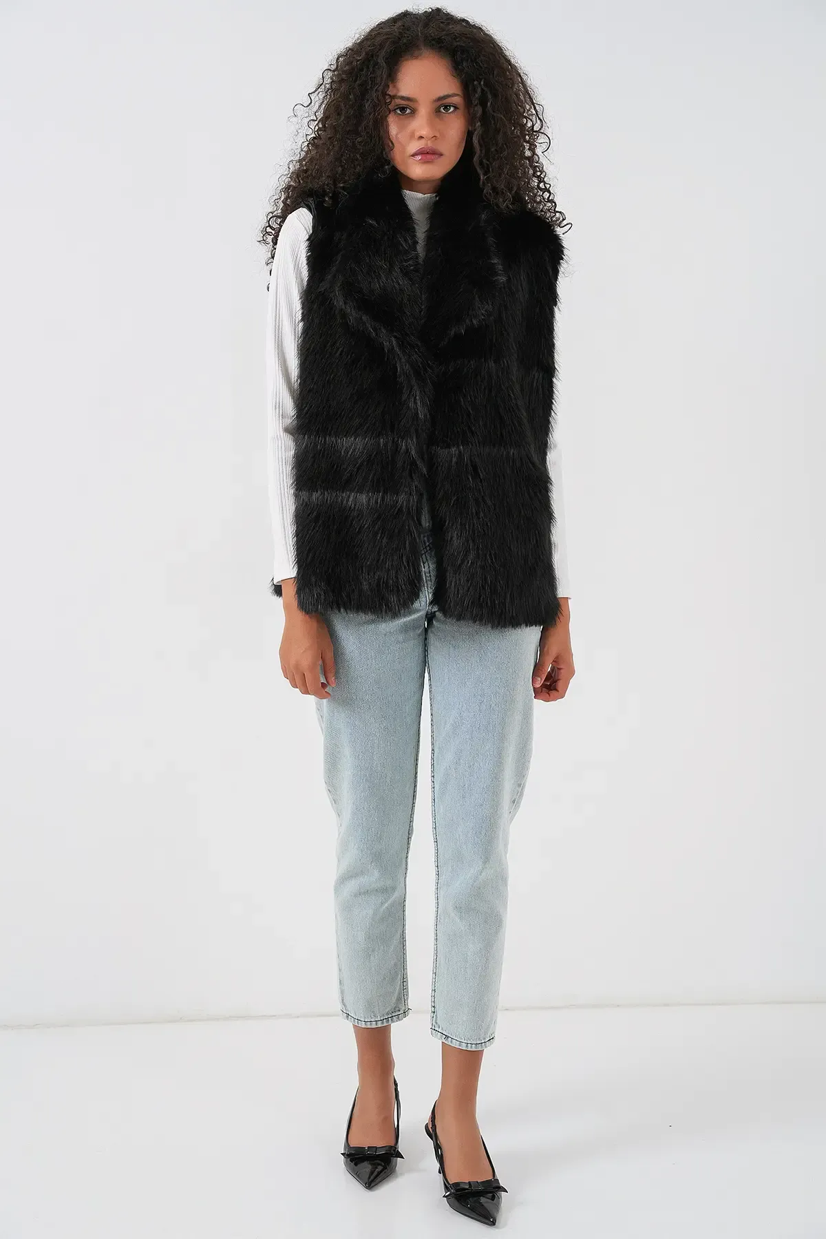 6804 Kadın Kürklü Yelek - Siyah
