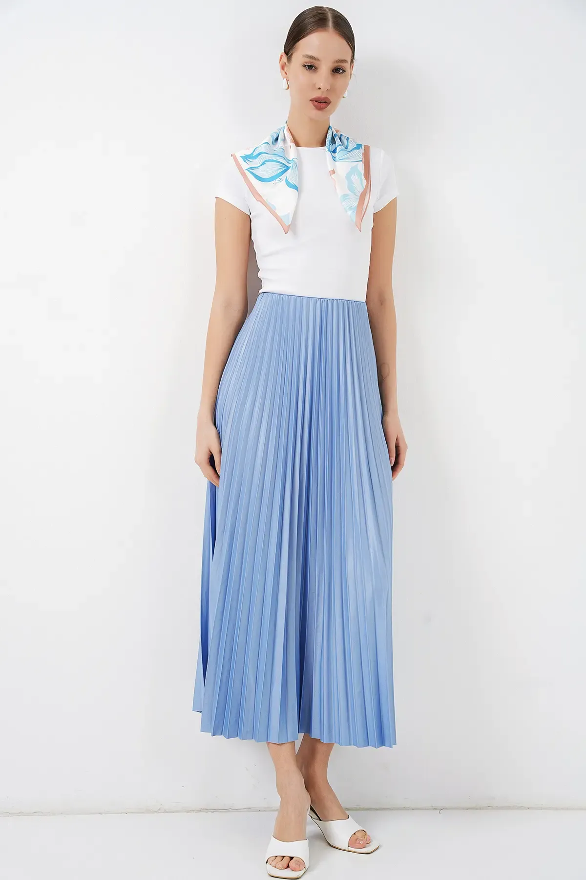 8009 Deri Görünümlü Piliseli Etek - Mavi