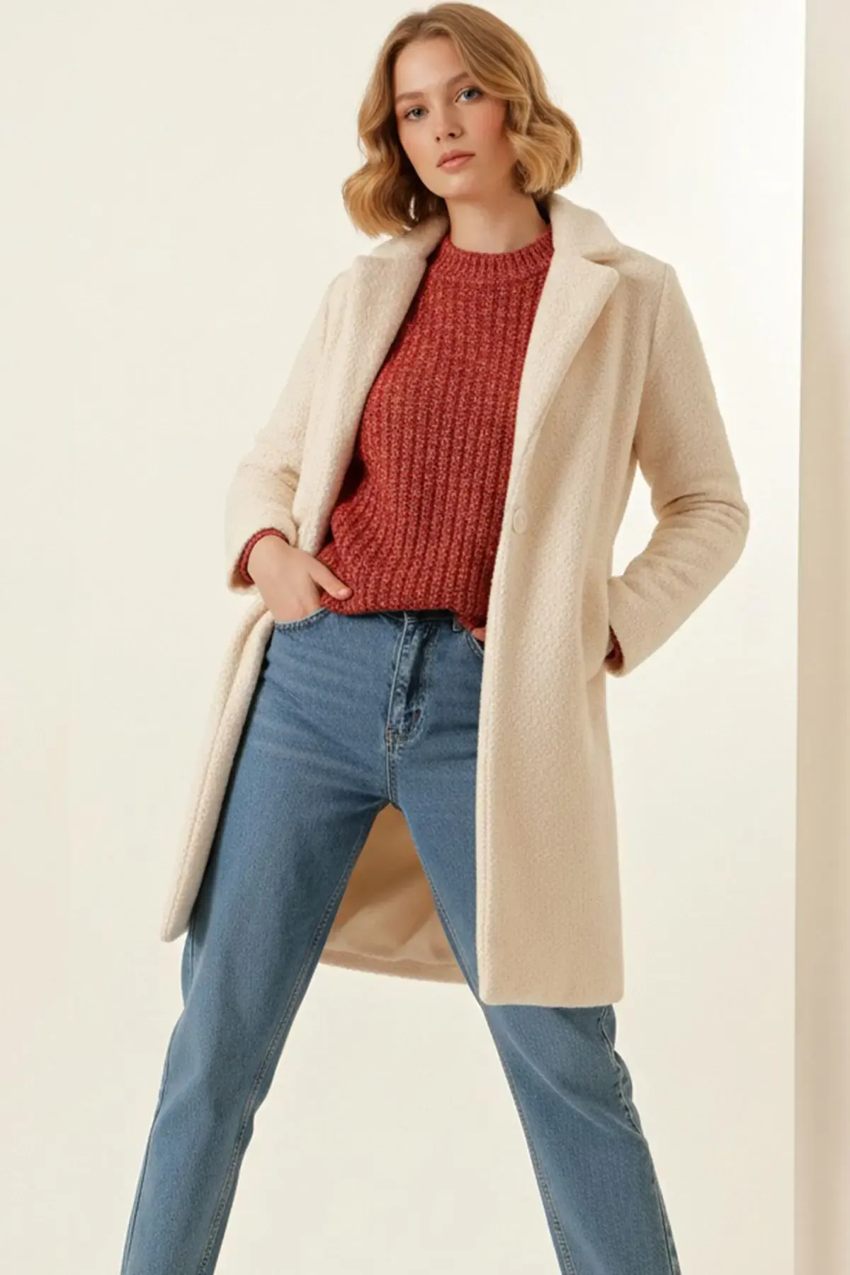 9085 Kadın Oversize Kaşe Kaban - M. Krem