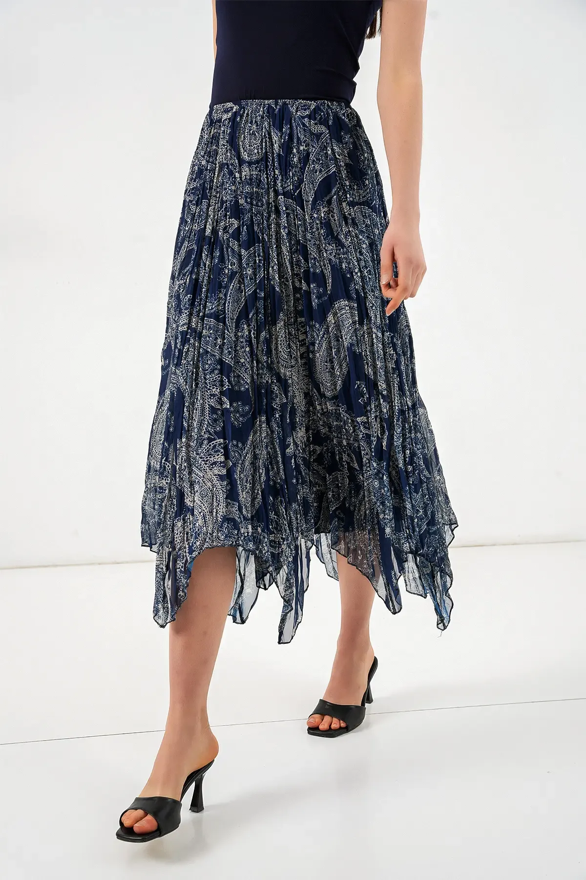 Kadın Asimetrik Tül Şifon Etek 8061 - Lacivert
