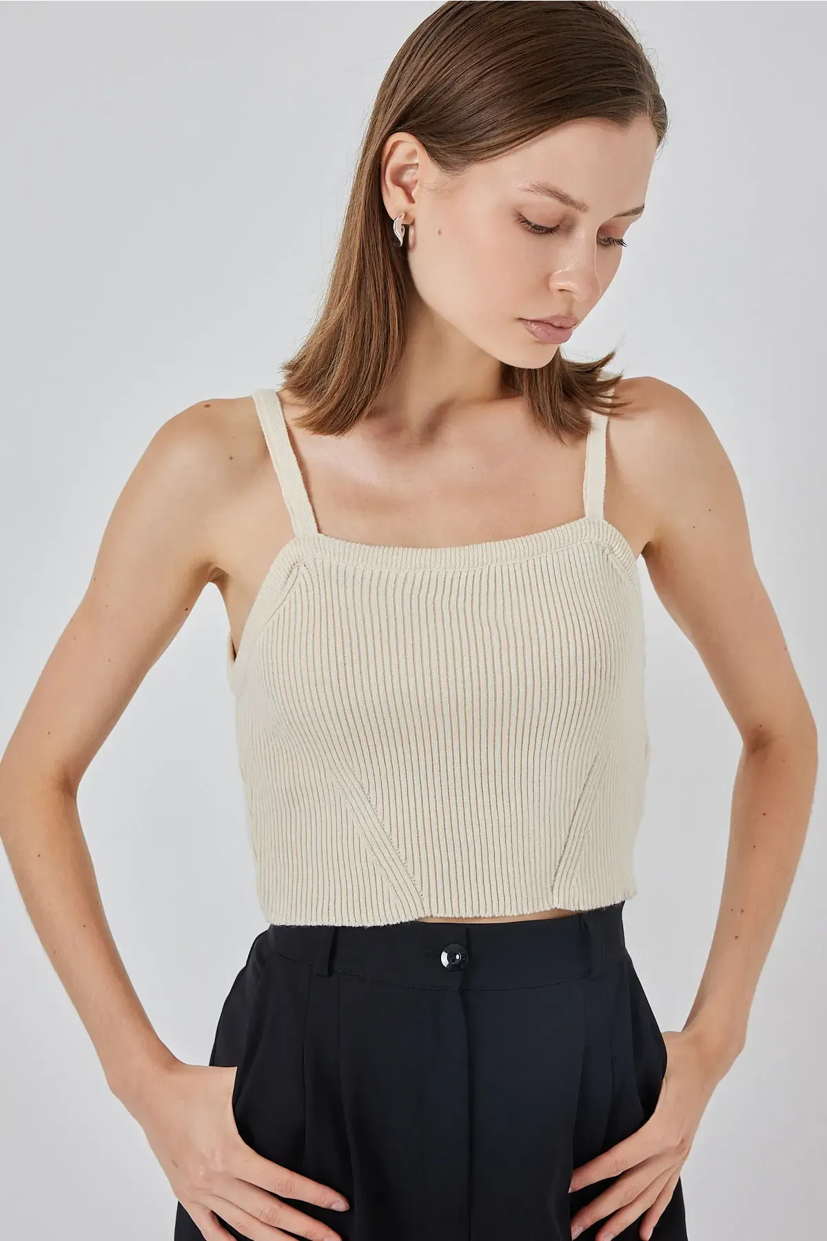 Kadın Askılı Crop Top Bluz 15934 - Krem