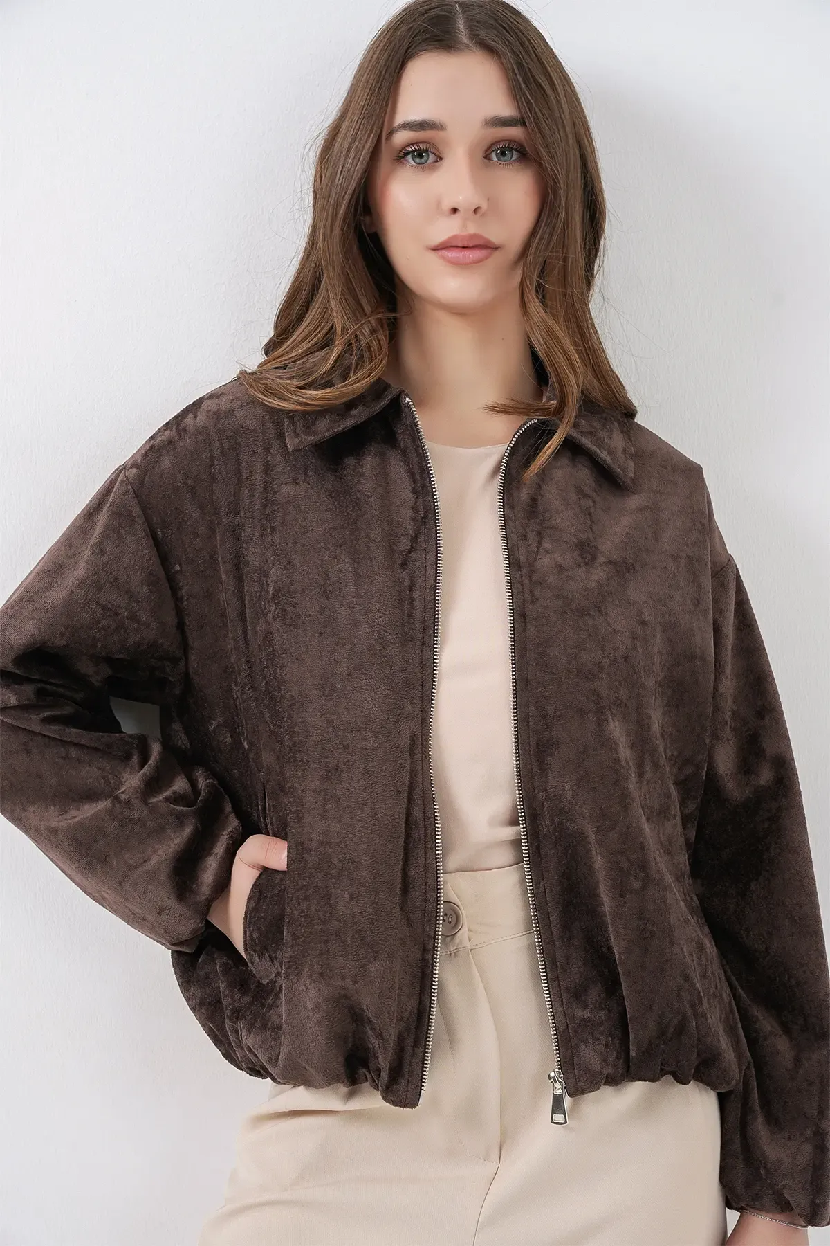 Kadın Büzgülü Oversize Kadife Ceket 0733 - Kahverengi