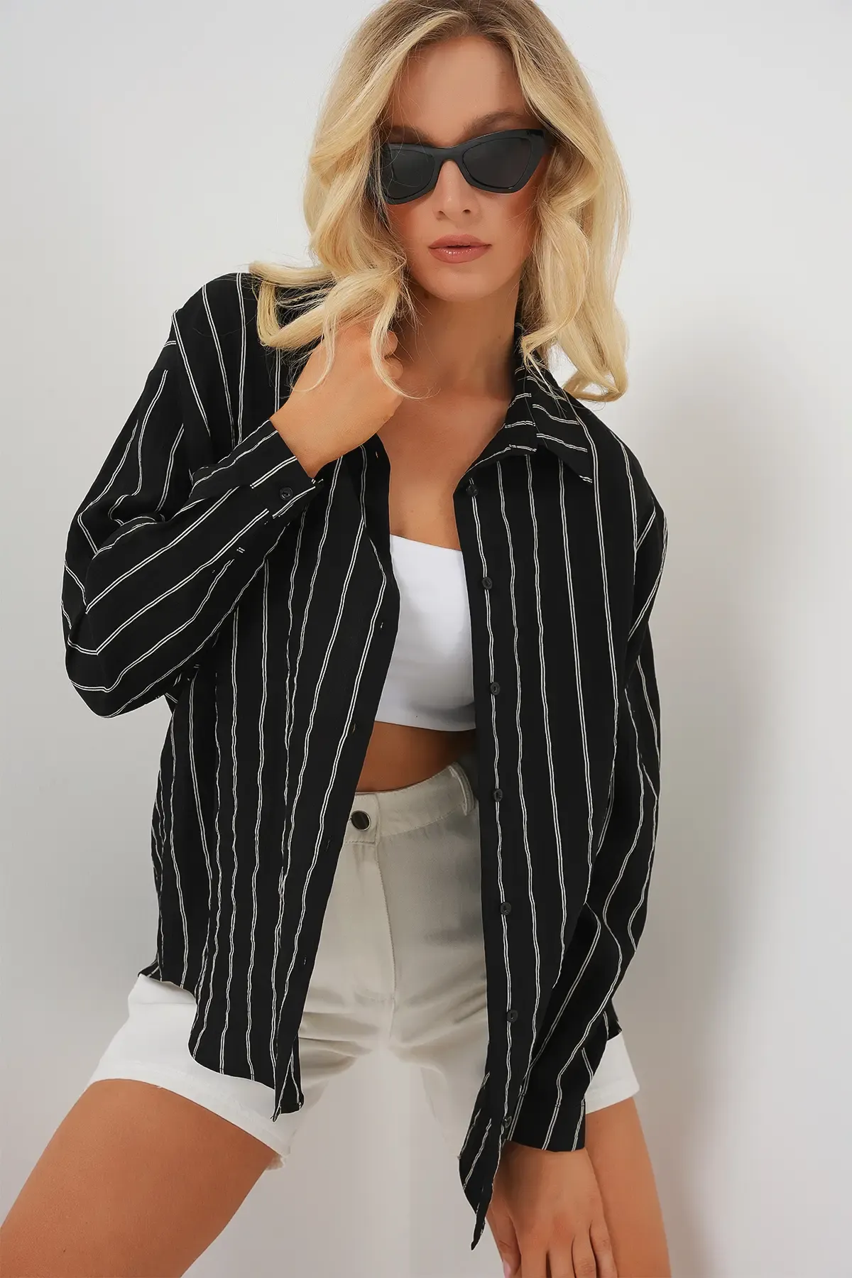 Kadın Çizgili Oversize Gömlek 20293 - Siyah