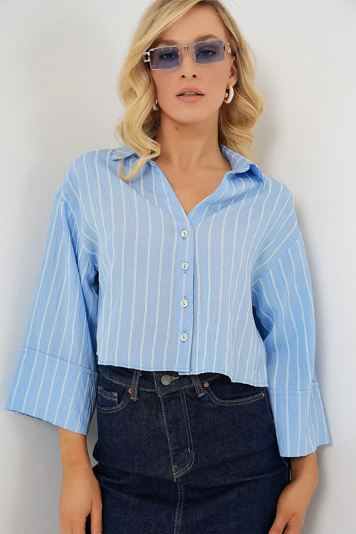 Kadın Çizgili Oversize Kısa Gömlek 20326 - Mavi