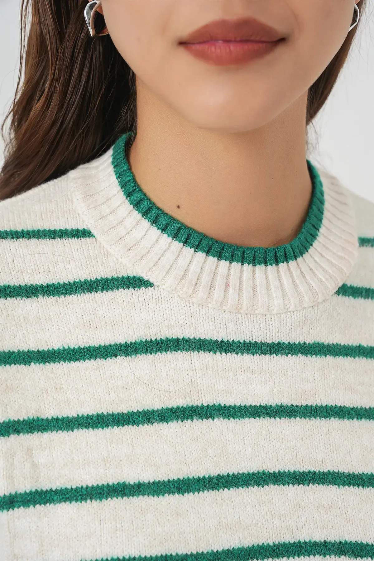Kadın Çizgili Triko Süveter 15926 - Zümrüt Yeşili