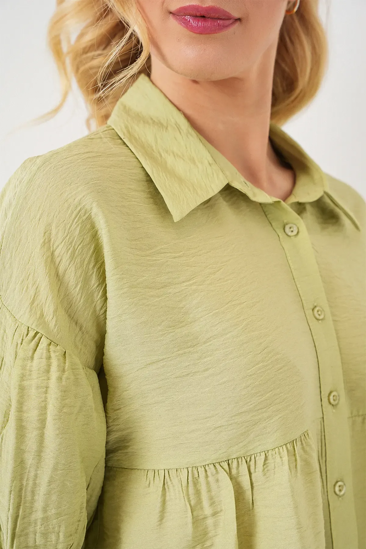 Kadın Kısa Kol Crop Gömlek 20335 - E.Yeşil