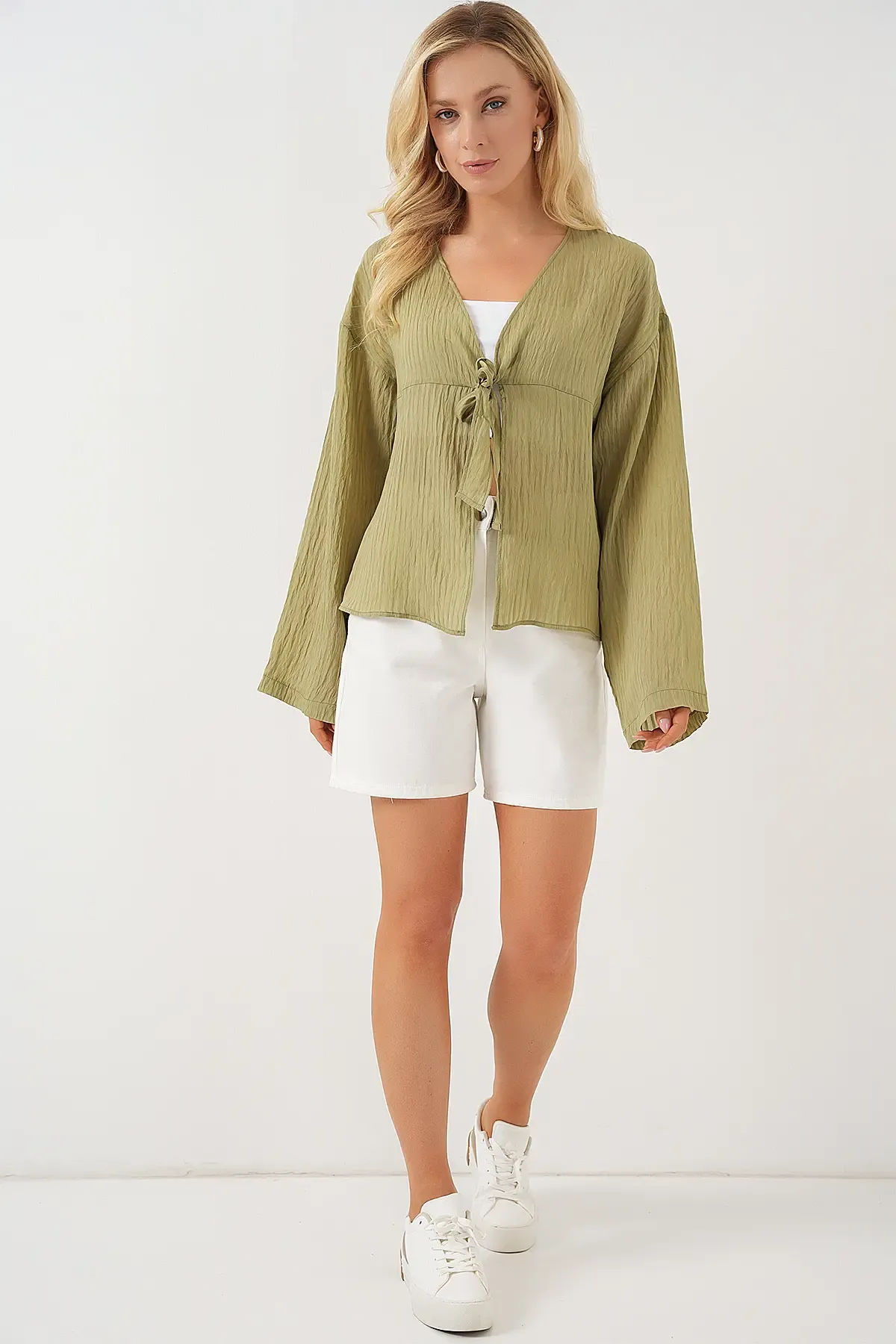 Kadın Önü Bağcıklı Bluz 952 - Çağla