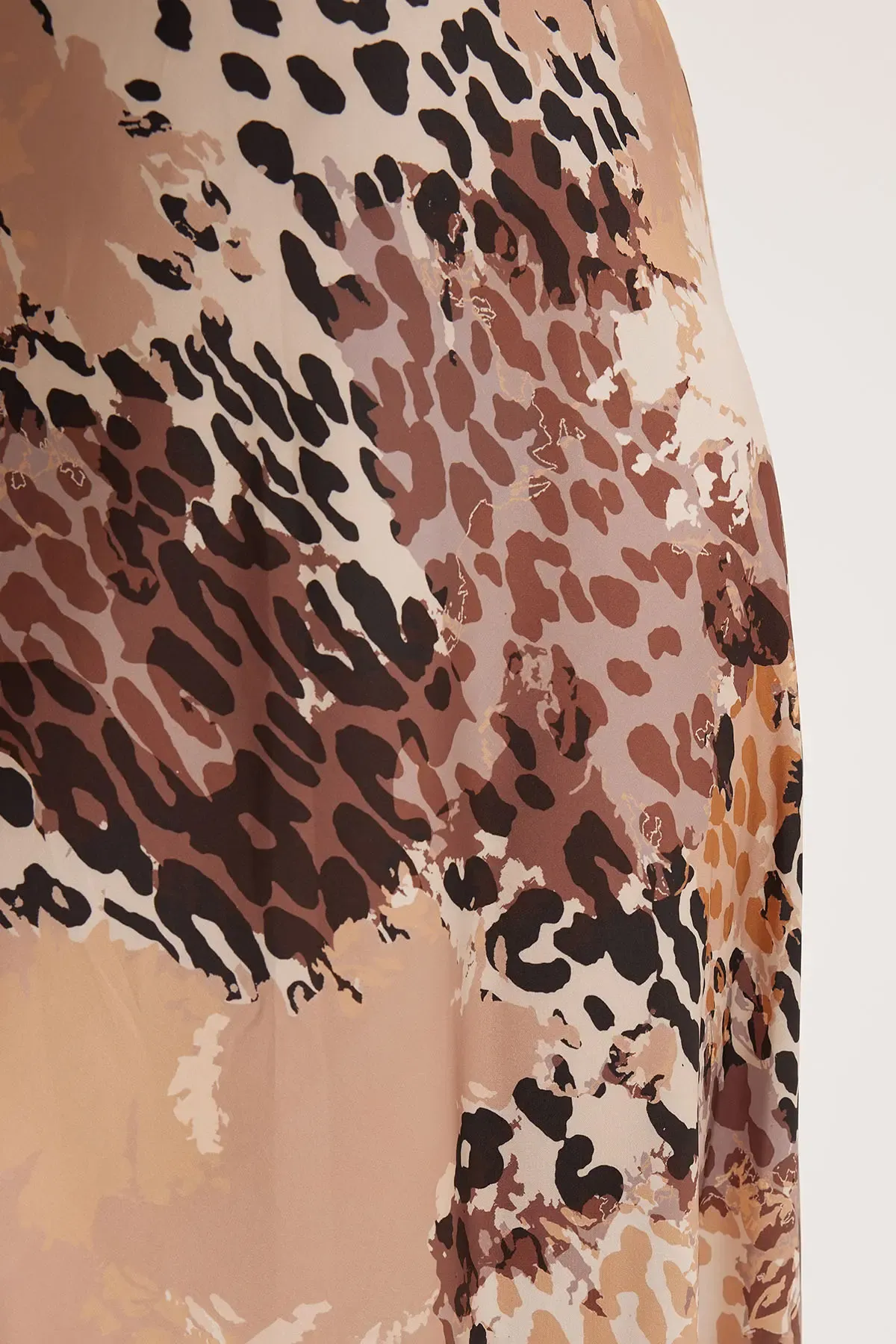 Kadın Sütlü Kahve Desenli Saten Etek 15877