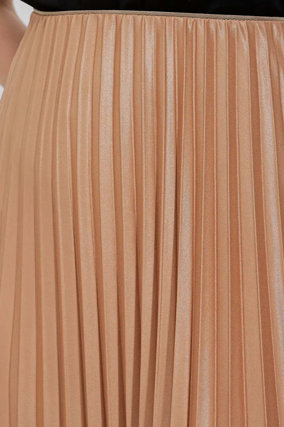 8009 Deri Görünümlü Piliseli Etek - Bisküvi