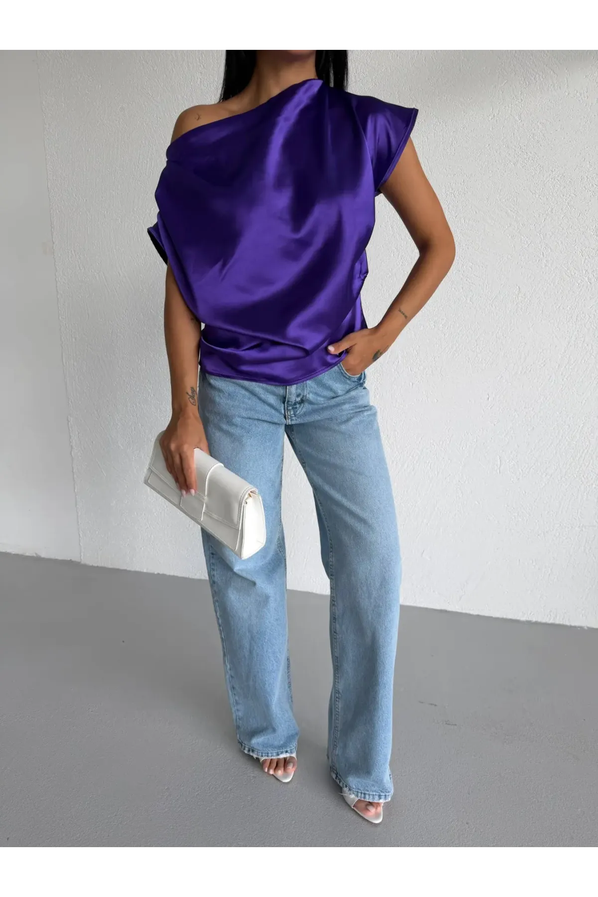 Kadın Mor Tek Omuz Asimetrik Kesim Saten Bluz HZL26W-FRY121171