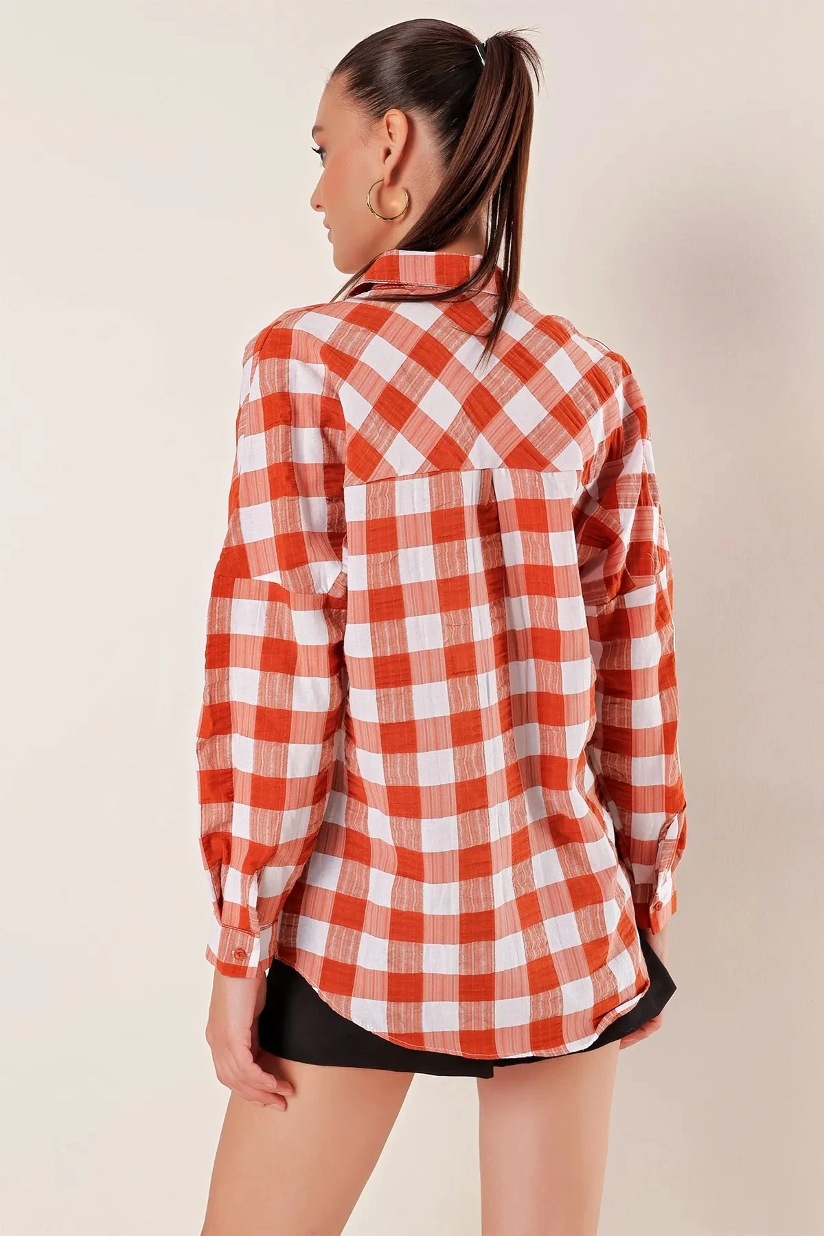 Kadın Kiremit Beyaz Ekose Gömlek HZL22W-BD1201451