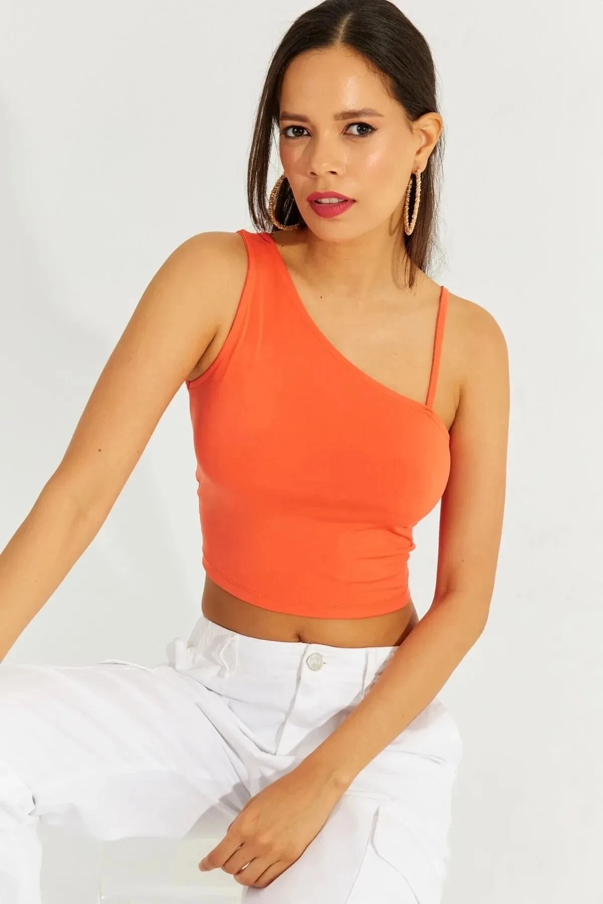 Kadın Turuncu Askılı Tek Omuz Likralı Crop Bluz HZL23S-SND120171