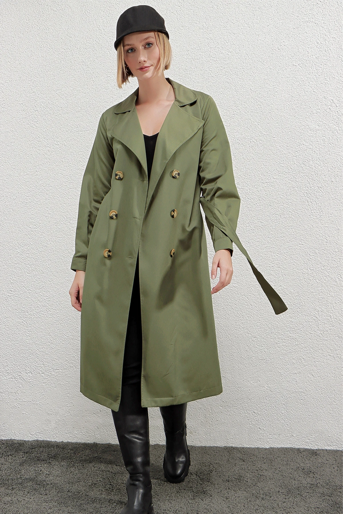 Kadın Çağla Kruvaze Yaka Kemerli Astarsız Mevsimlik Rahat Trençkot  HZL22S-BD158531