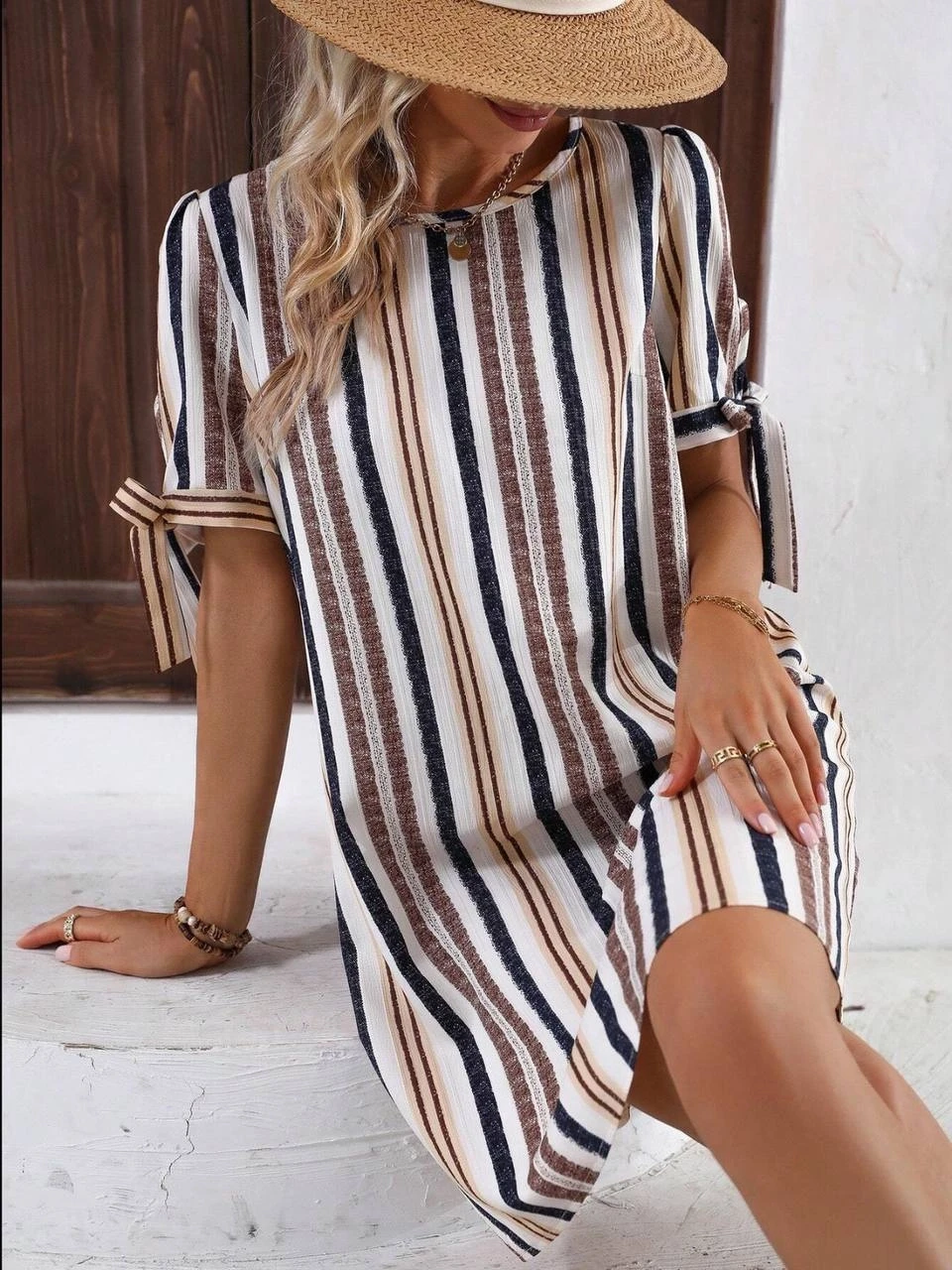 Kadın Krem Lacivert İthal Keten Baskılı Bisiklet Yaka Astarsız Elbise HZL24S-FRY121011