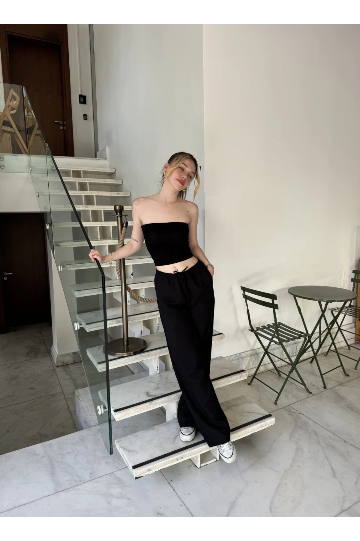 Kadın Siyah Cepli Beli Lastikli Bol Paça Keten Pantolon HZL24S-ZK11051