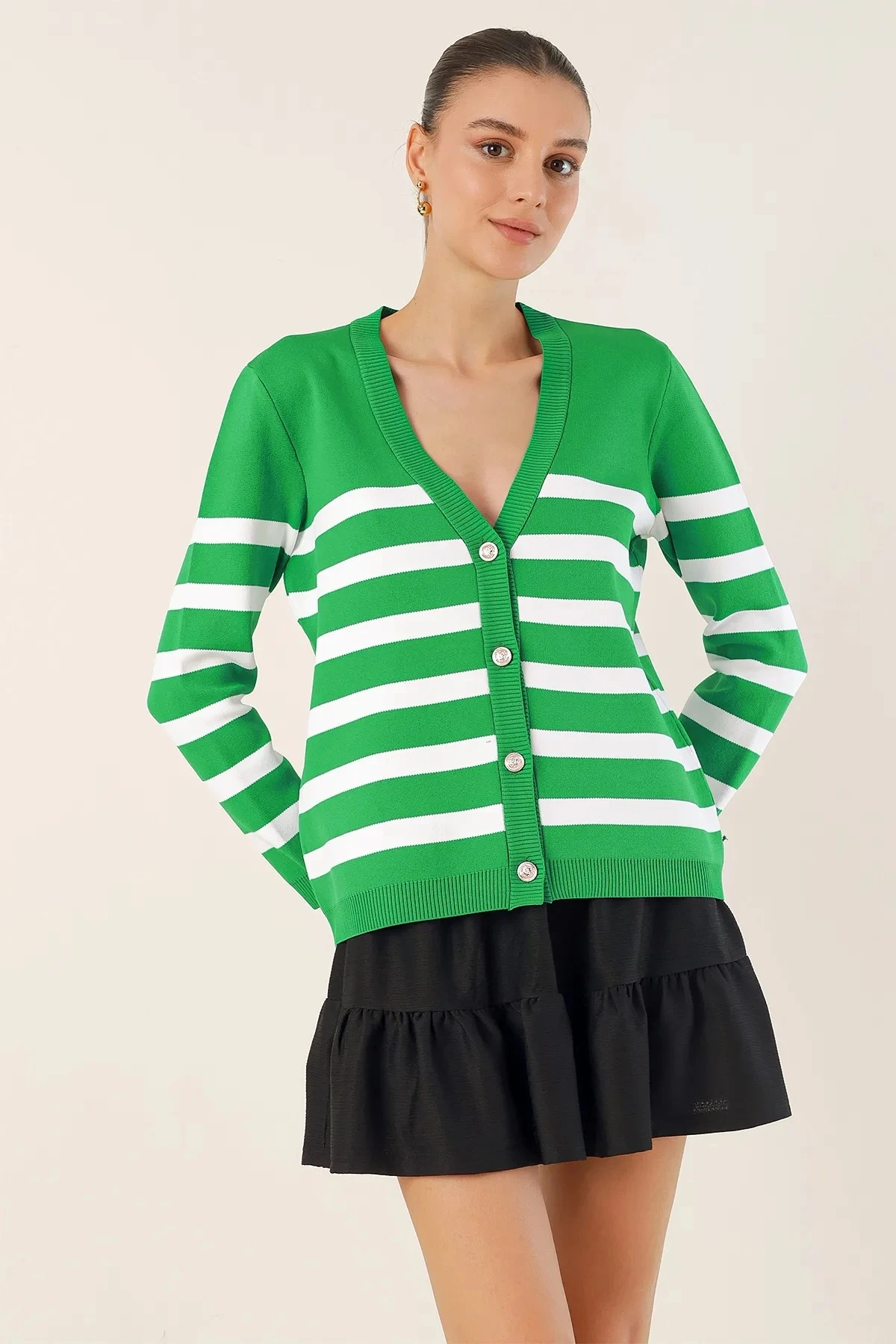 Kadın Yeşil Çizgili V yaka Rahat Kesim Triko Hırka HZL24W-BD1102151