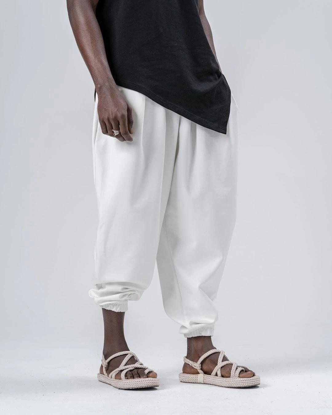 Erkek Beyaz Beli ve Paçası Lastikli Bol Kesim Jogger Eşofman Altı HZL24S-MXC8989-311