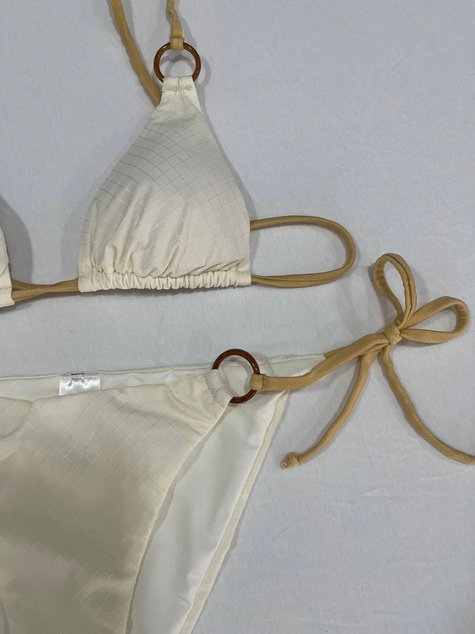 Kadın Açık Krem Halka Detaylı İp Bağlamalı Astarlı Bikini Takım HZL25S-AR1617
