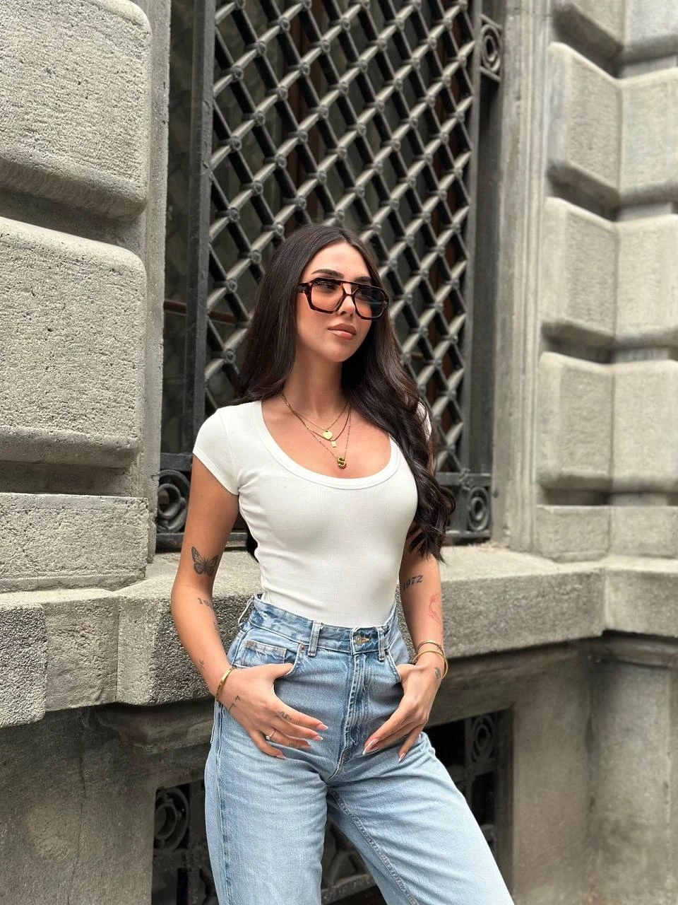 Kadın Beyaz Oval Yaka T-Shirt HZL25S-ZK11681