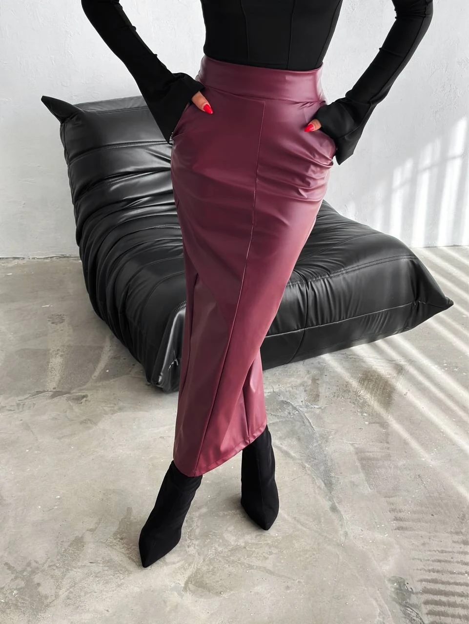 Kadın Bordo Arkadan Yırtmaçlı Fermuarlı Cepli Kalem Etek HZL25W-FRY122431